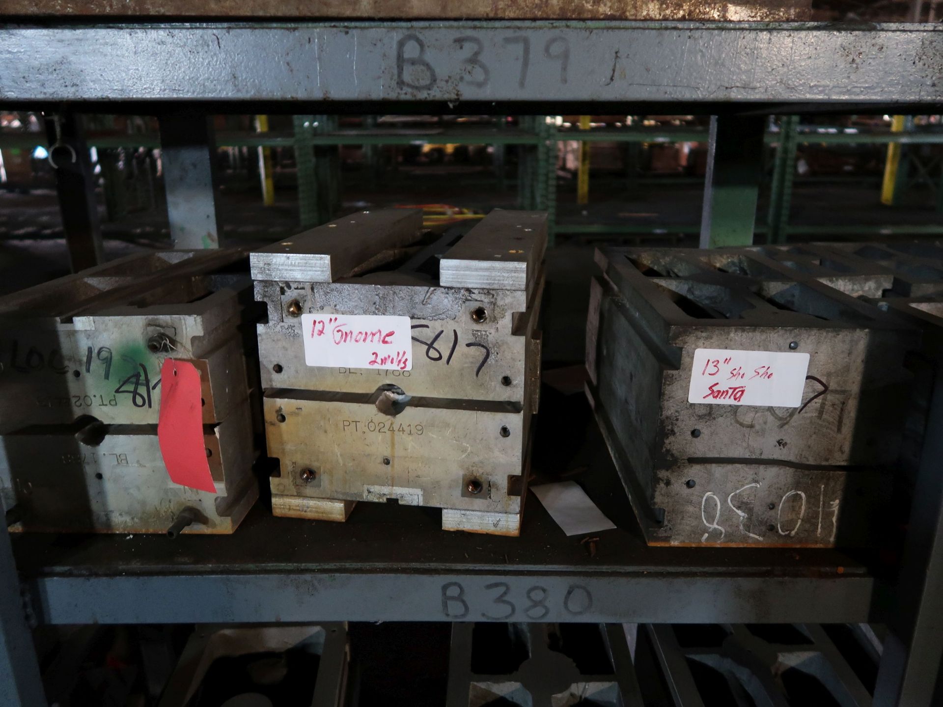 ALUMINUM BLOW MOLDS ON RACK: CANDLES, GLOBES, PUMPKINS, SANTAS, SOME UNKNOWN - Image 2 of 8