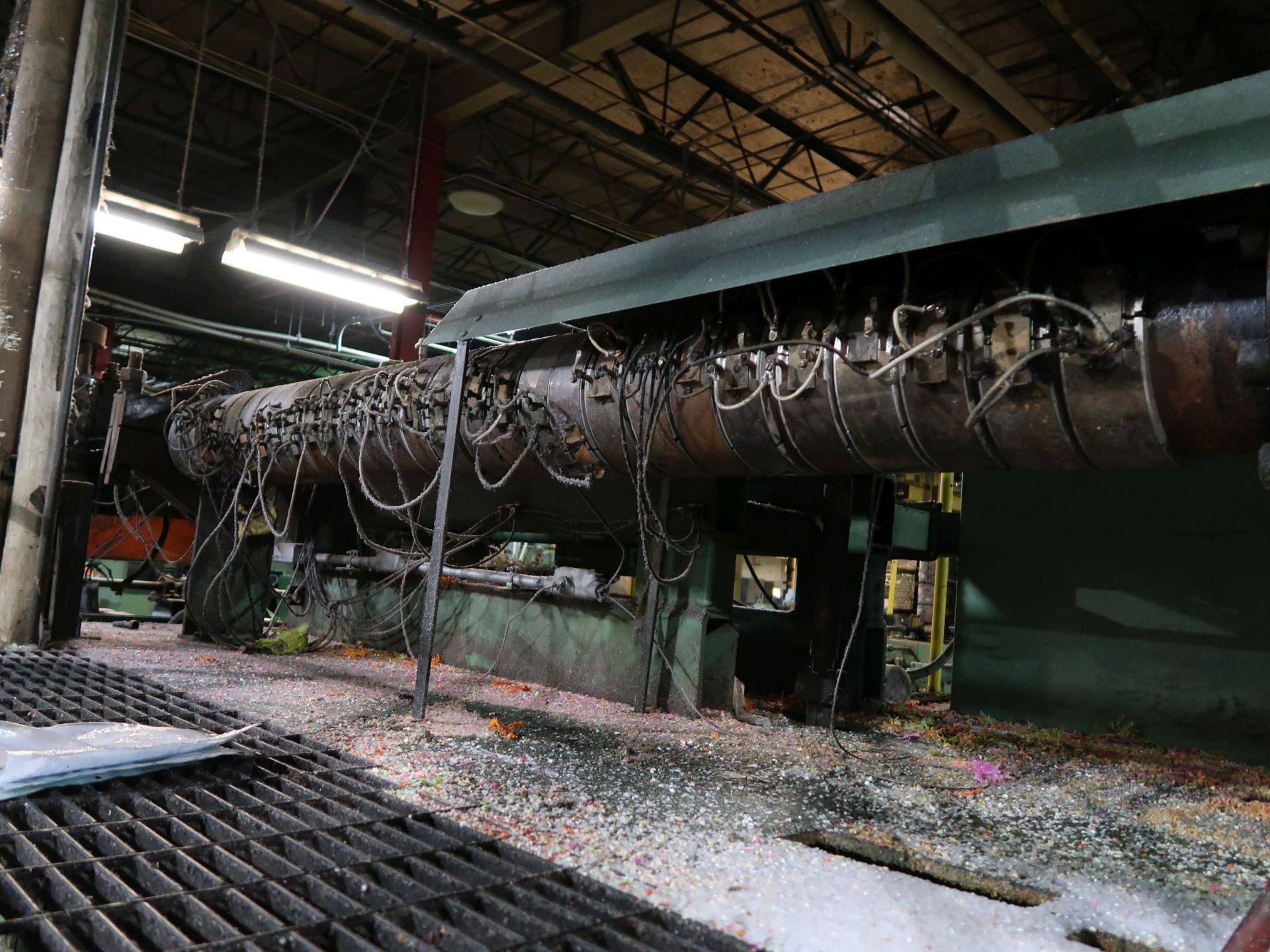 WALDRON HARTIG DUAL HEAD ALTERNATING BLOW HORIZONTAL ACCUMULATOR RAM PLASTIC BLOW MOLDING MACHINE, - Image 43 of 44