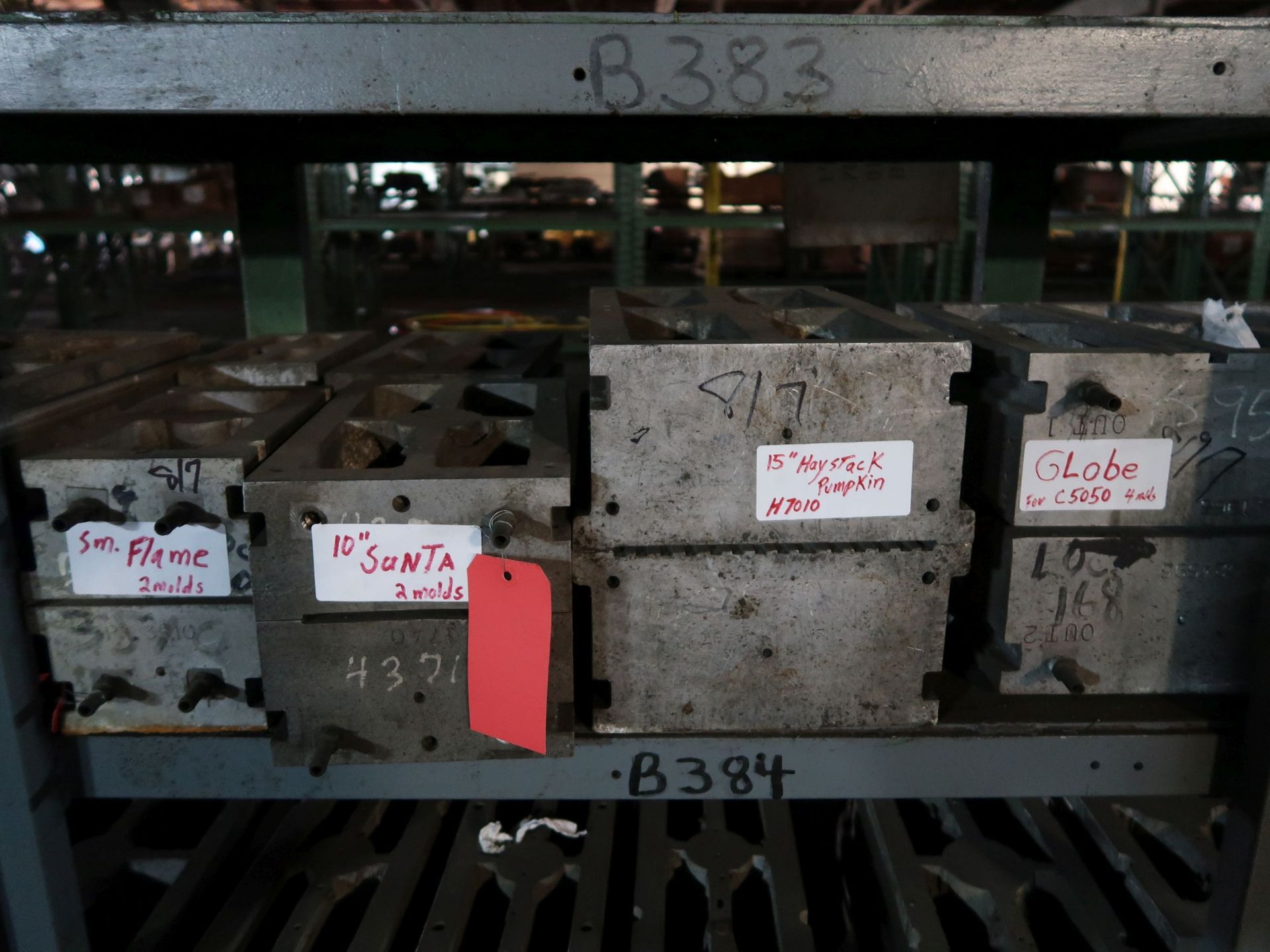 ALUMINUM BLOW MOLDS ON RACK: CANDLES, GLOBES, PUMPKINS, SANTAS, SOME UNKNOWN - Image 3 of 8