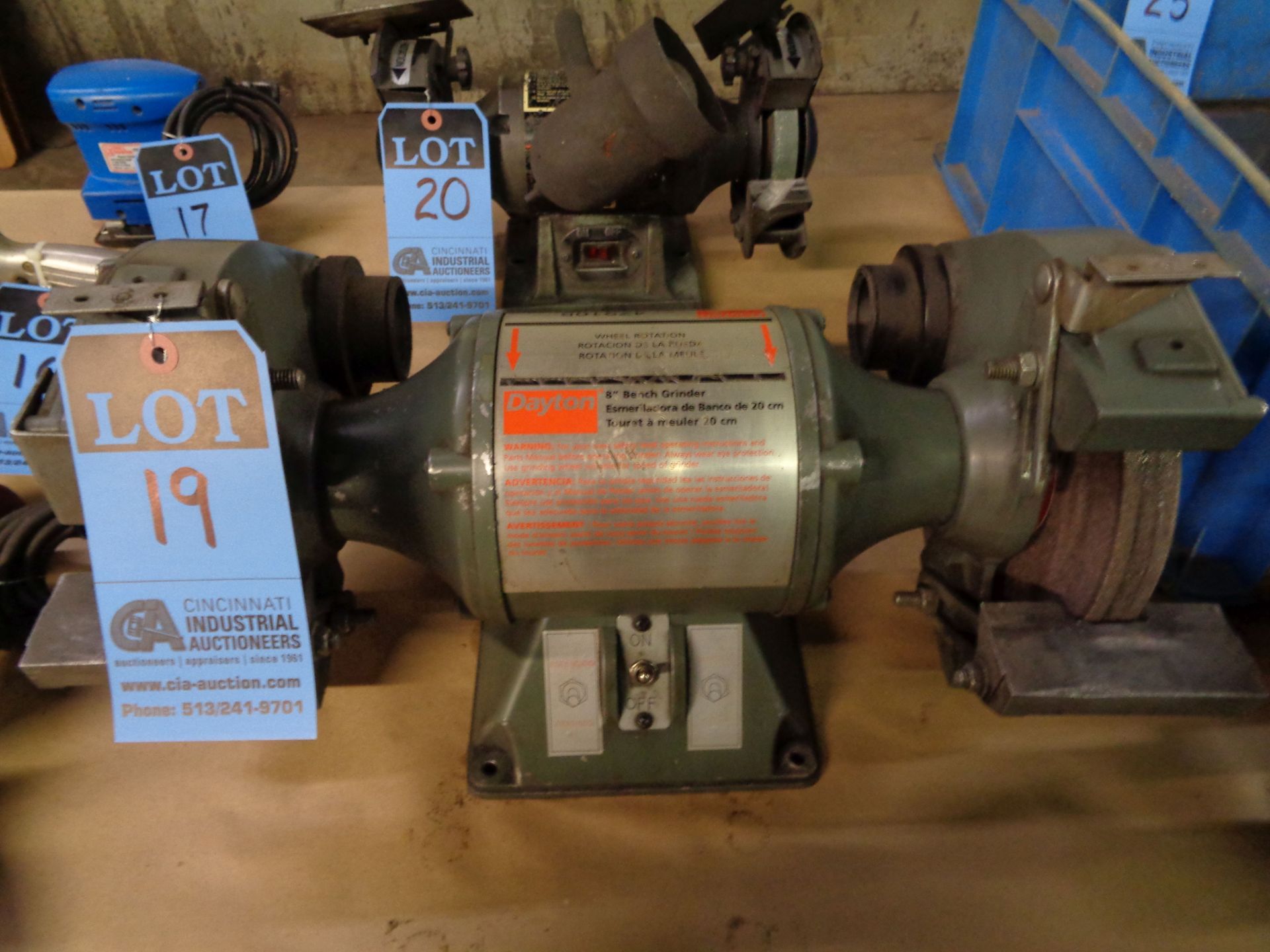 8" DIA. DAYTON DOUBLE END BENCH GRINDER