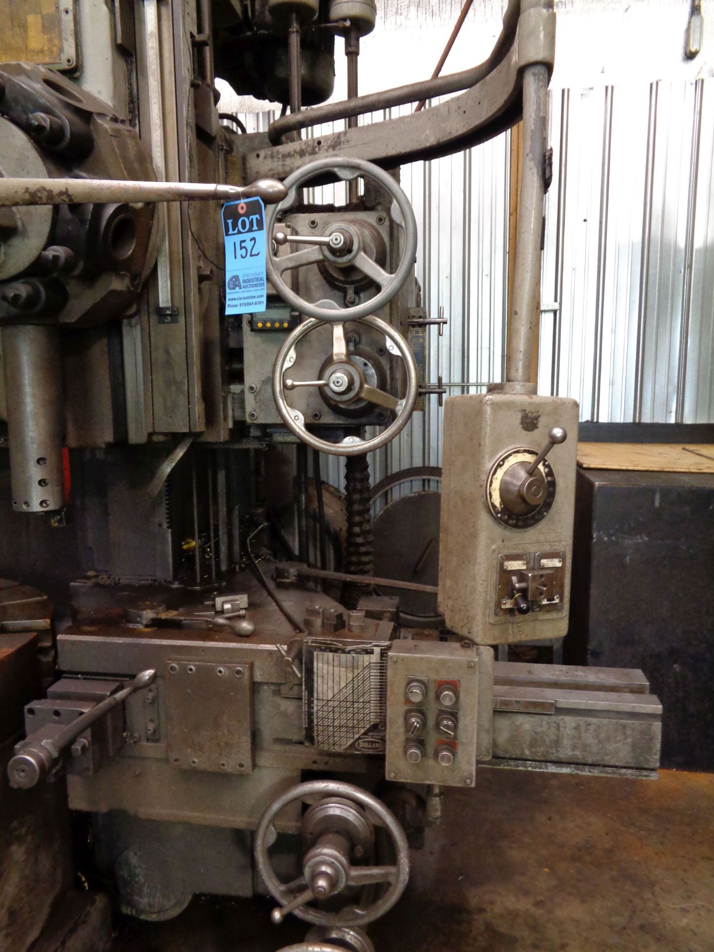 42" BULLARD CUTMASTER VERTICAL TURRET LATHE; S/N 29348, 42" FOUR-JAW CHUCK, 54" SWING, 4.1 - 150 - Image 6 of 10