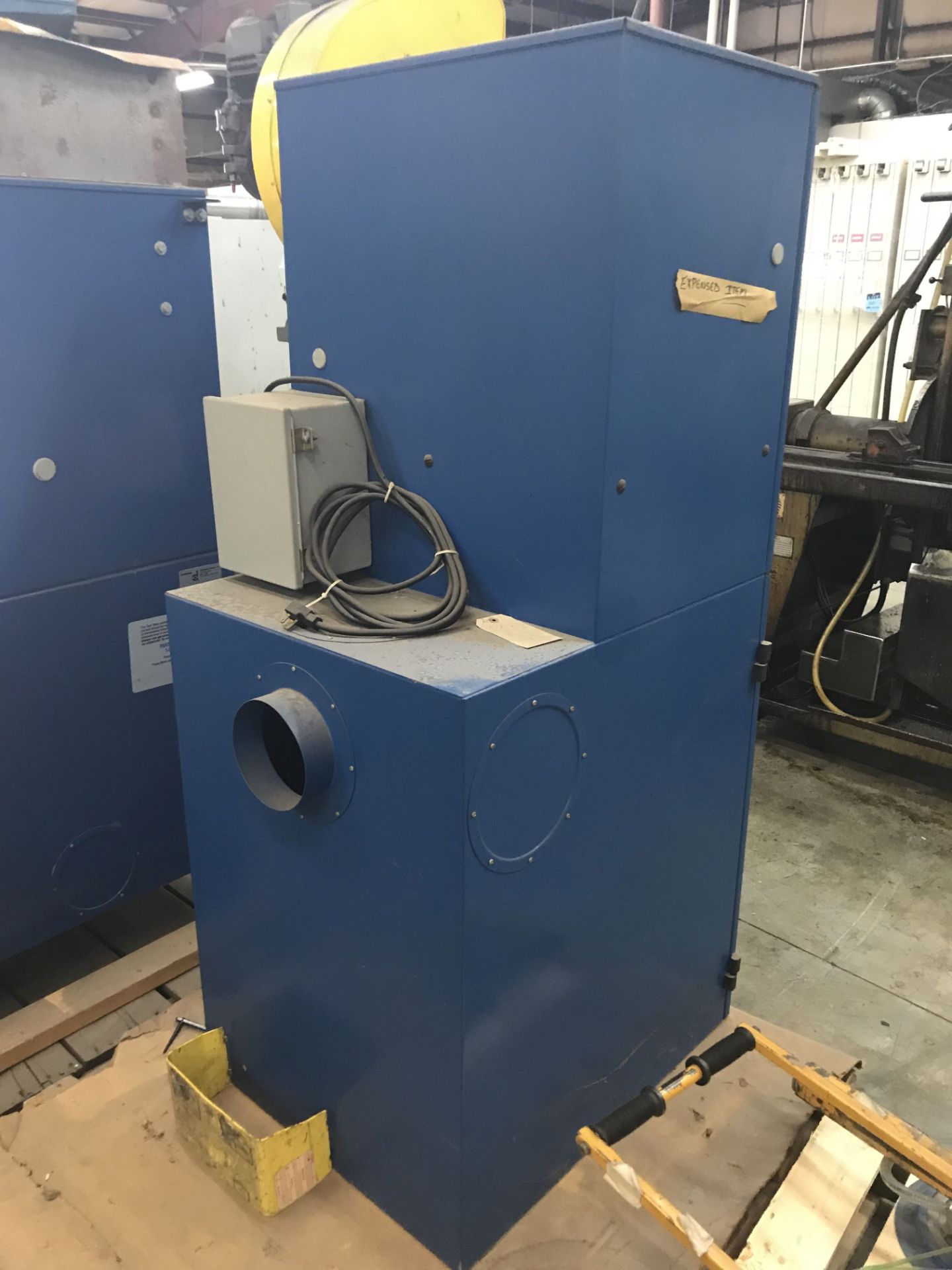 3 HP TORIT MODEL VS-1200 CABINET TYPE DUST COLLECTOR; S/N IG407655 **LOCATED AT 6600 STOCKTON ROAD - Image 5 of 5