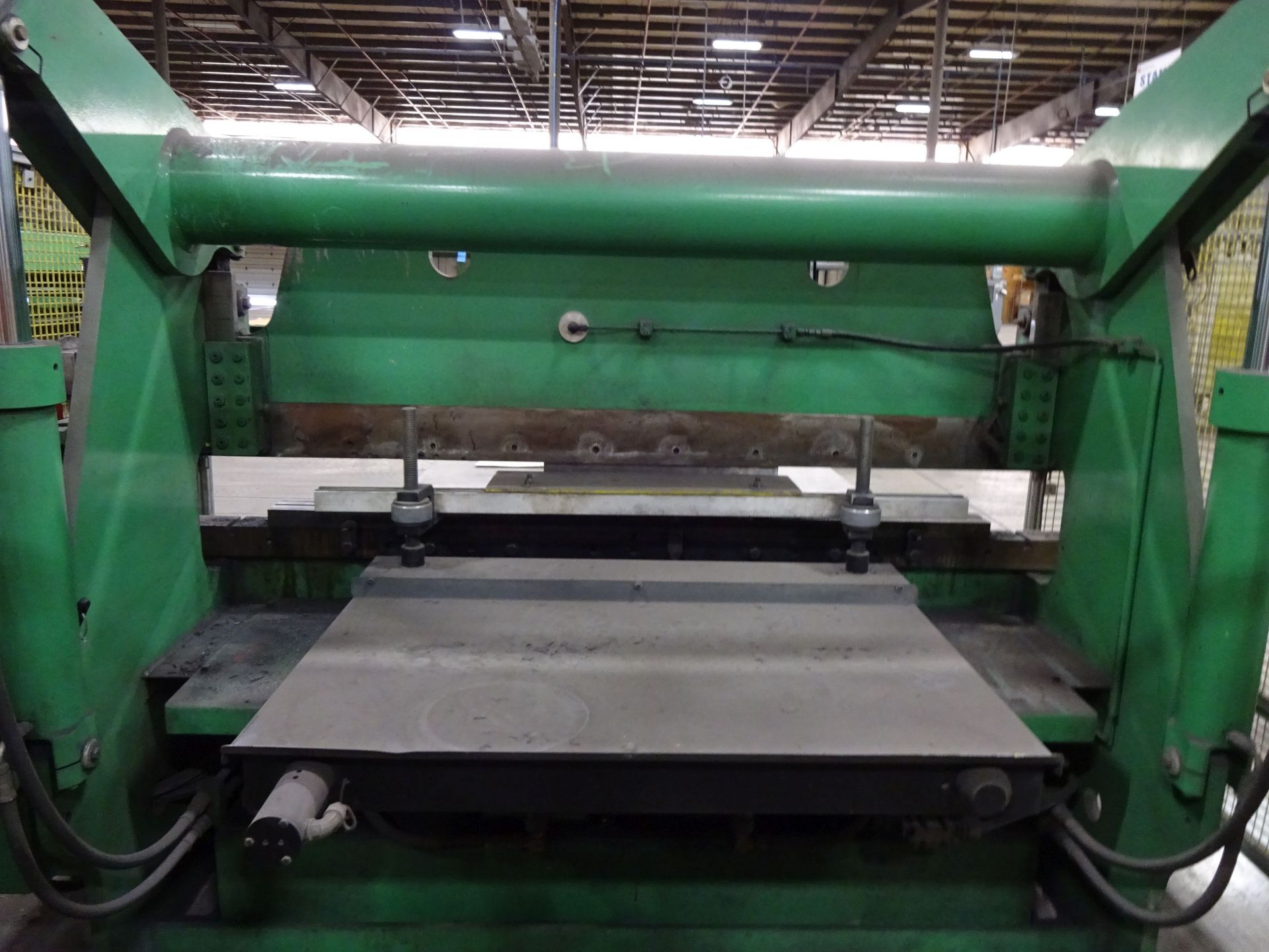 60 TON X 8' ACCUPRESS MODEL 7608 HYDRAULIC POWER PRESS BRAKE; S/N 1771, 8' OVERALL BED AND RAM, 6' - Image 2 of 7