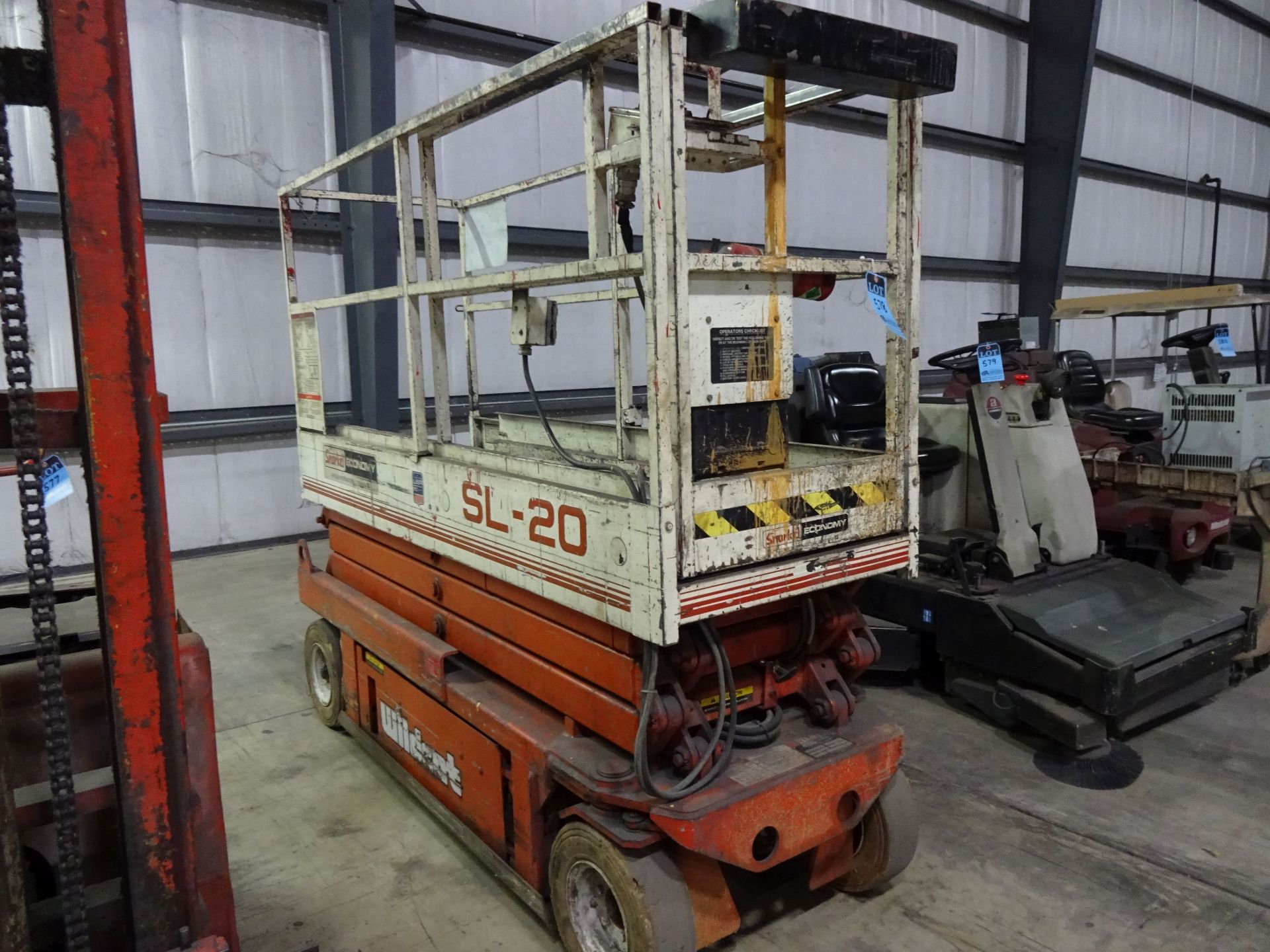 ECONOMY MODEL SL-20 ELECTRIC SCISSOR LIFT; S/N 9431881194, 800 LB. CAPACITY, 20' MAX HEIGHT, 24 - Image 4 of 6