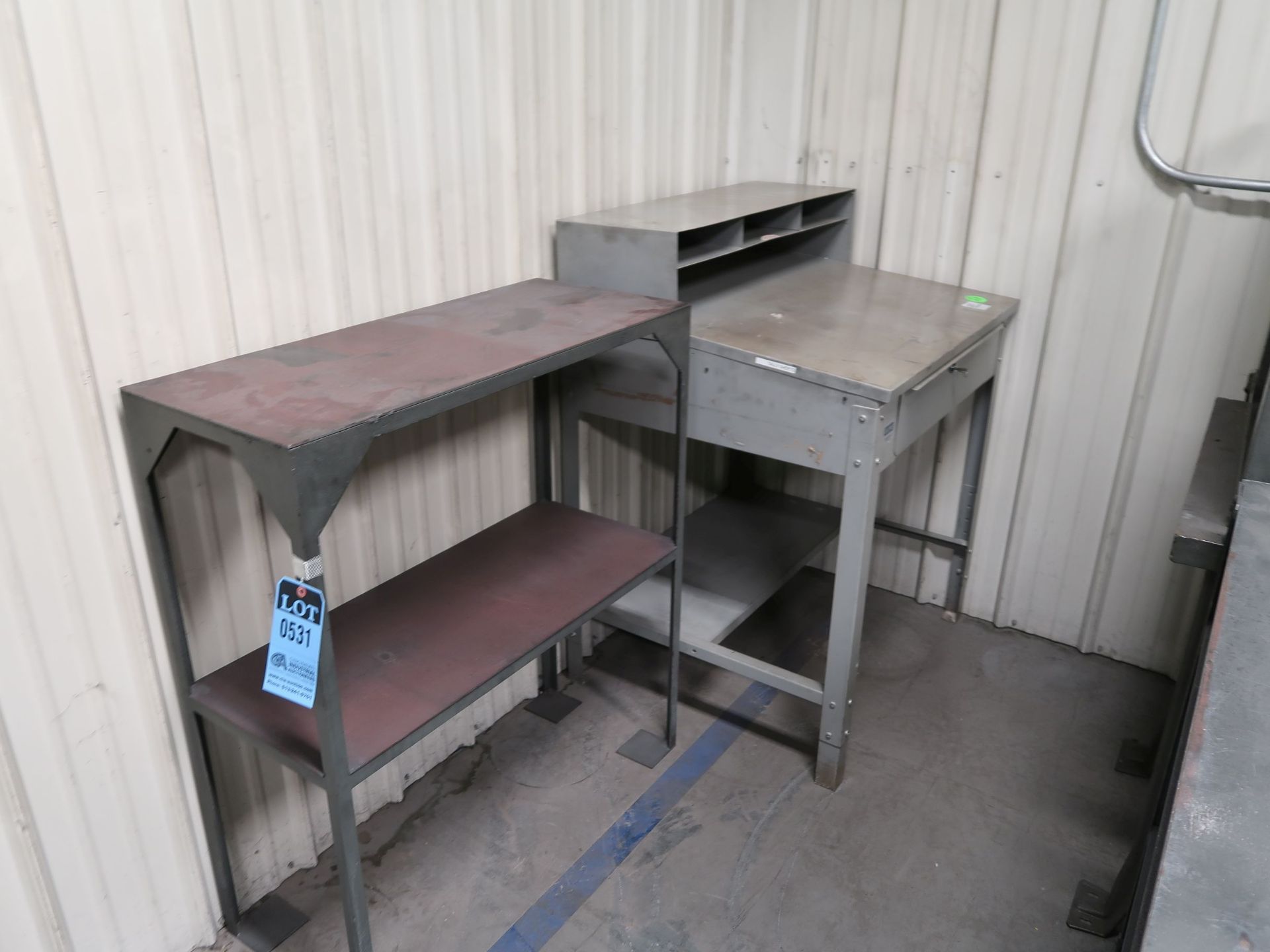 (LOT) MISC. BENCHES & CARTS