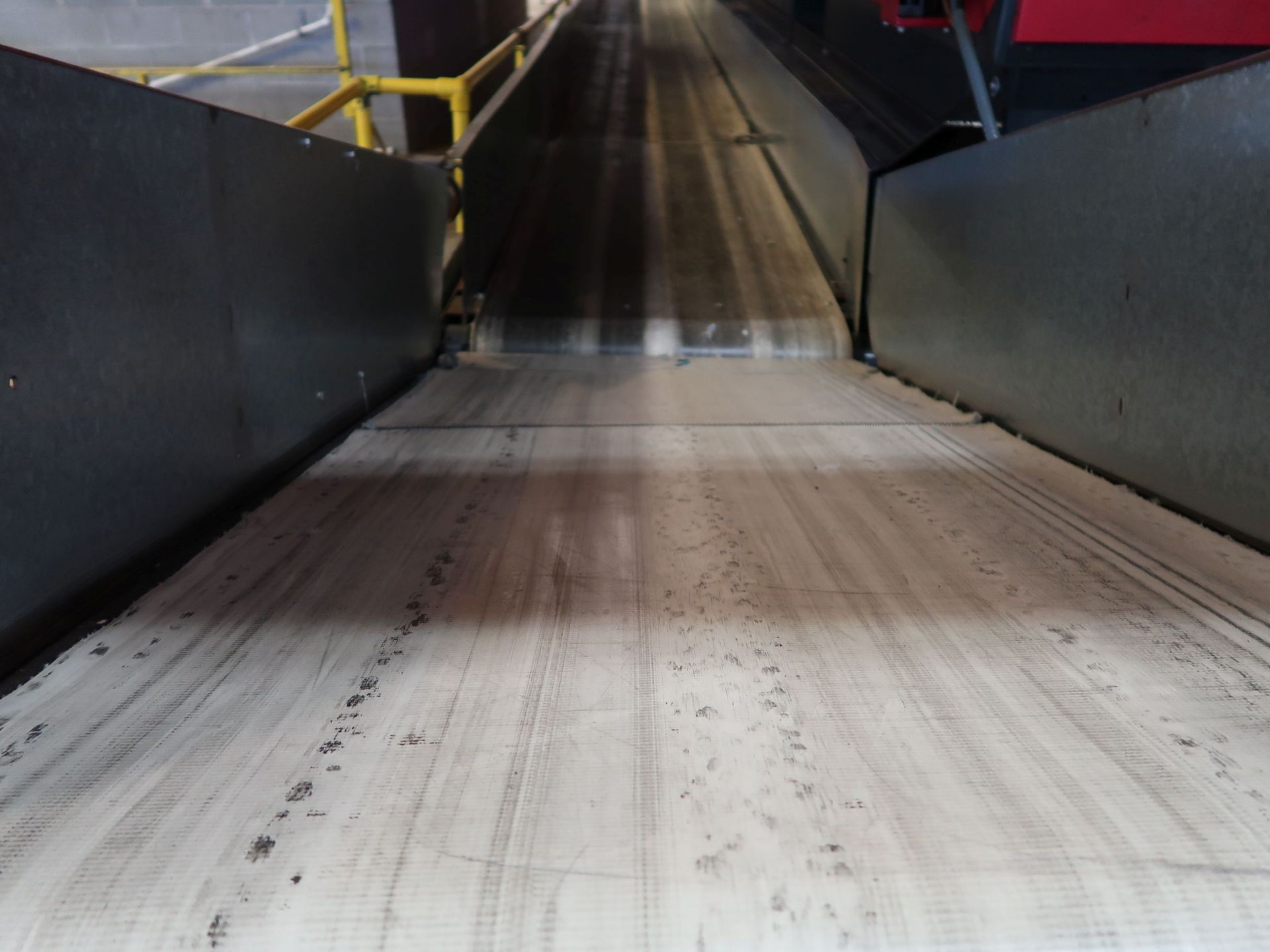 **30" X 55" VALLEY FORGE ELECTRIC BELT CONVEYOR** SUBJECT TO OVERALL BID AT LOT 194** - Image 2 of 4