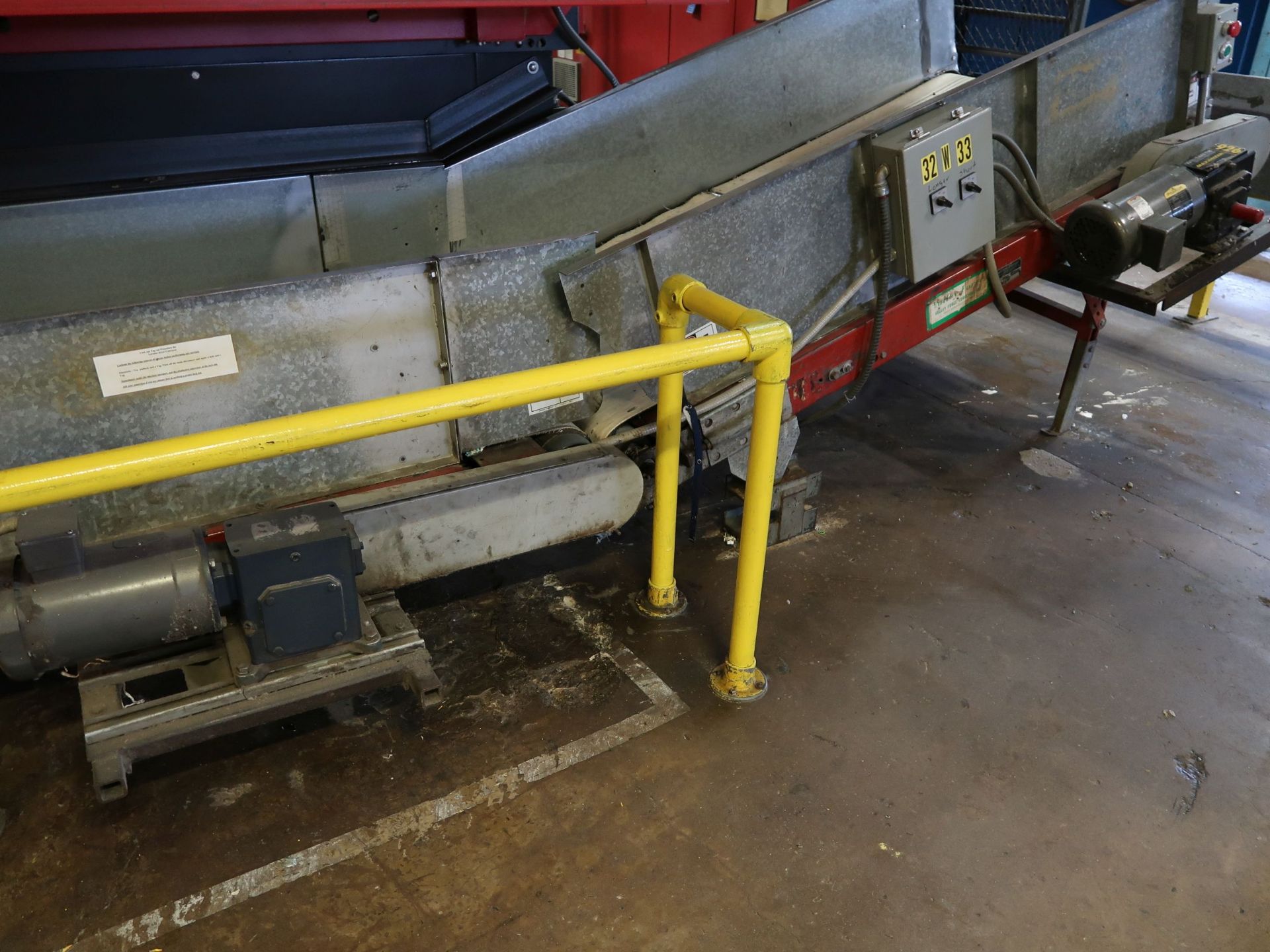 **30" X 55" VALLEY FORGE ELECTRIC BELT CONVEYOR** SUBJECT TO OVERALL BID AT LOT 194** - Image 3 of 4