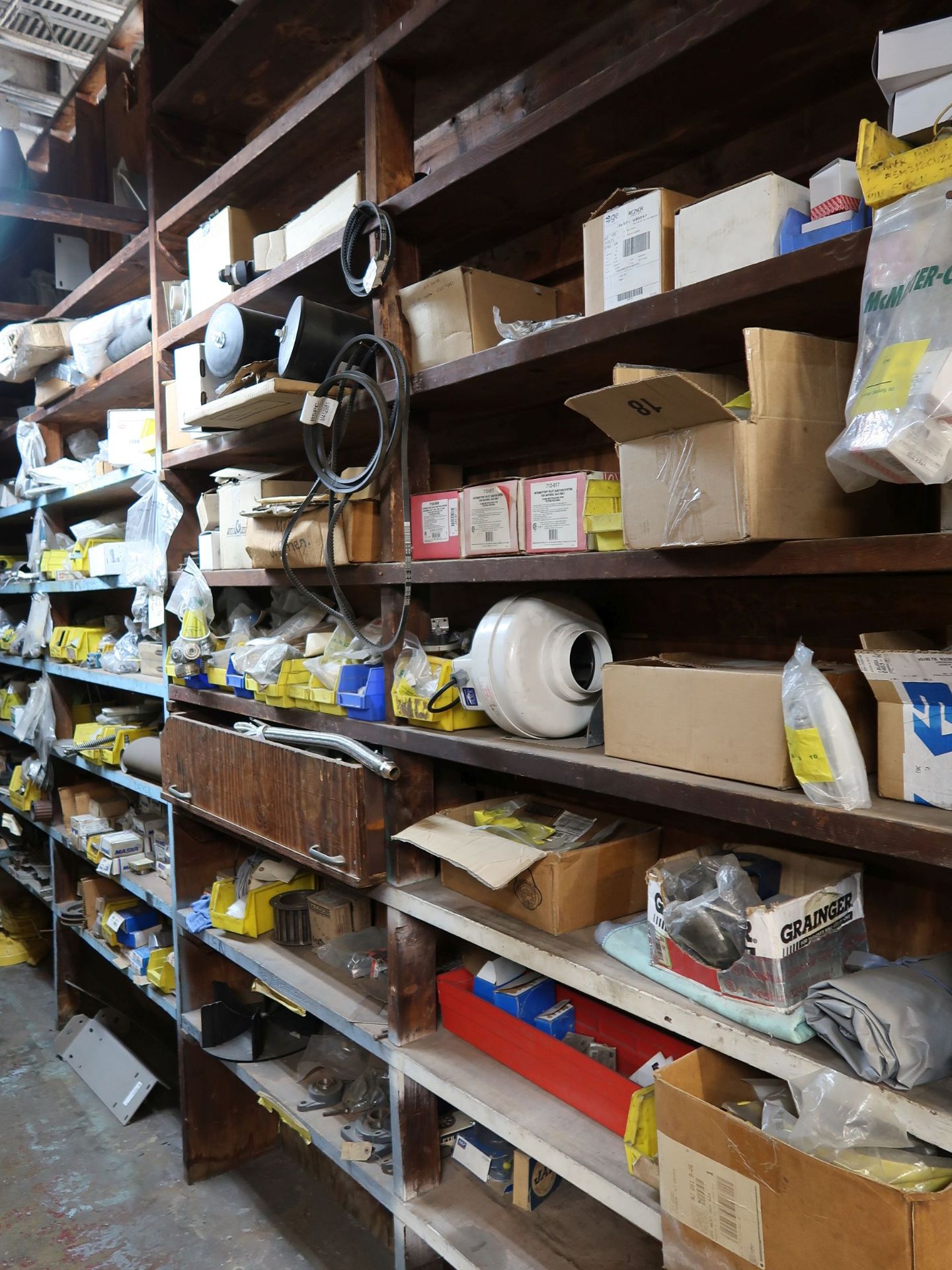 CONTENTS OF (3) SHELVES INCLUDING MACHINE PARTS, HARDWARE AND ELECTRICAL - Image 4 of 10