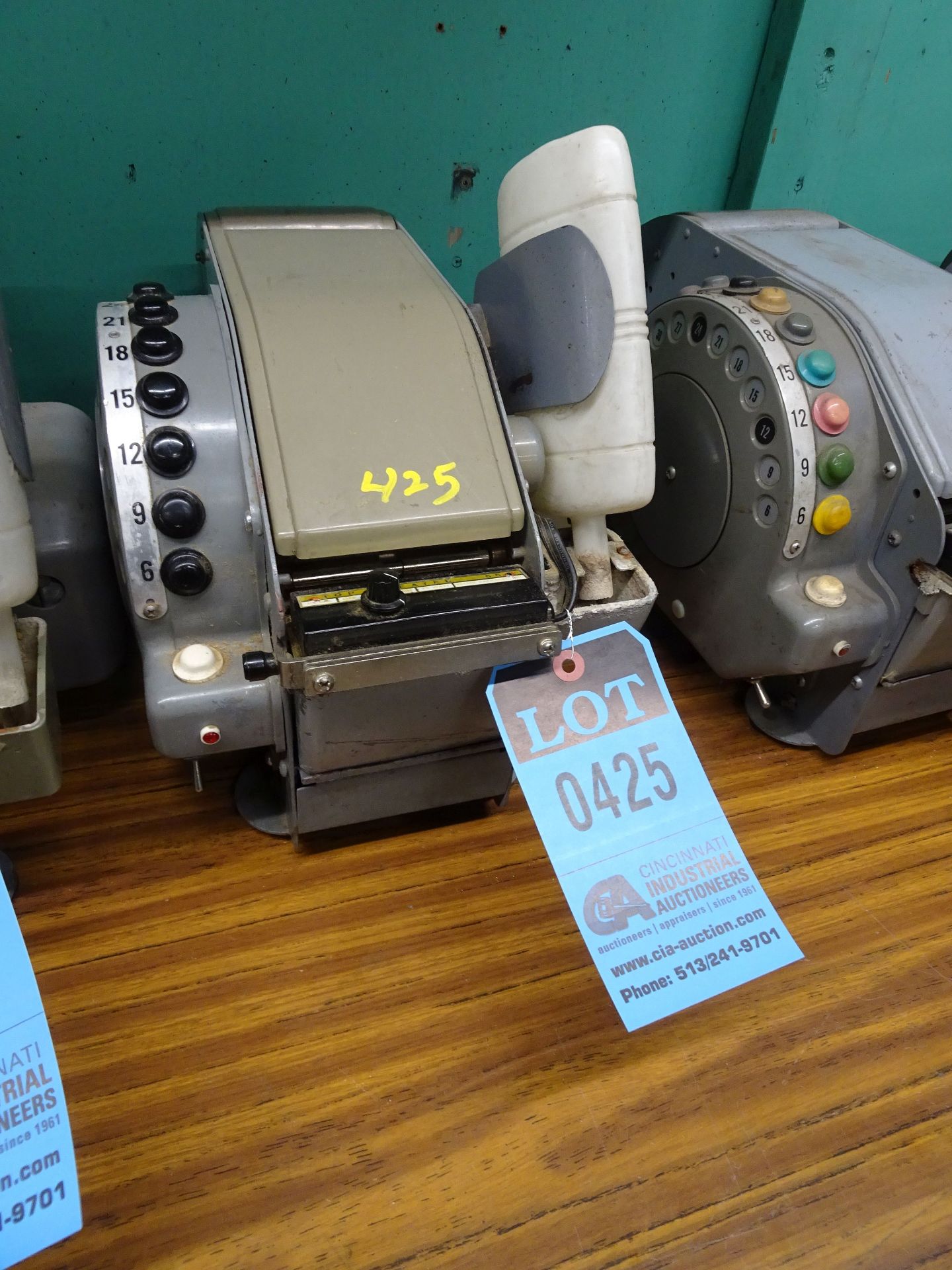 BETTER PACK MODEL 555S GUMMED TAPE MACHINE