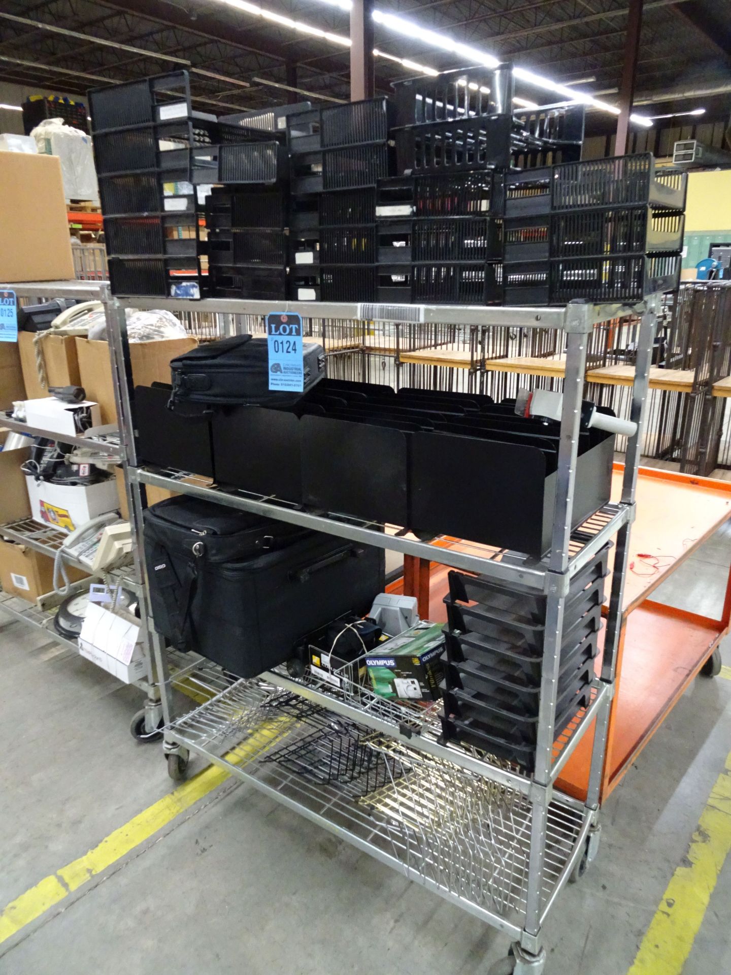 (LOT) METRO CART WITH OFFICE SUPPLIES