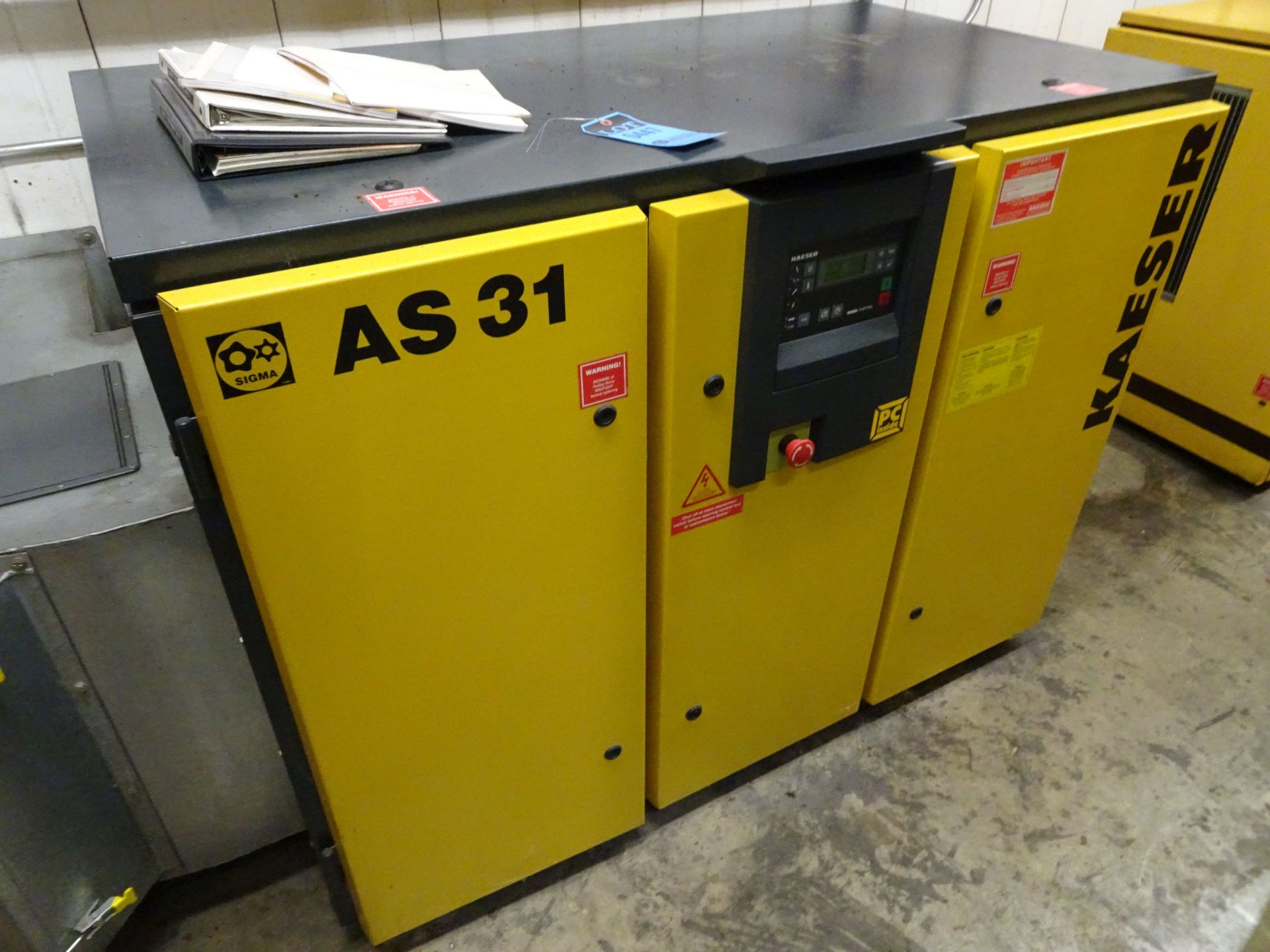 25 HP KAESER MODEL AS-31 ROTARY SCREW AIR COMPRESSOR; S/N 1105