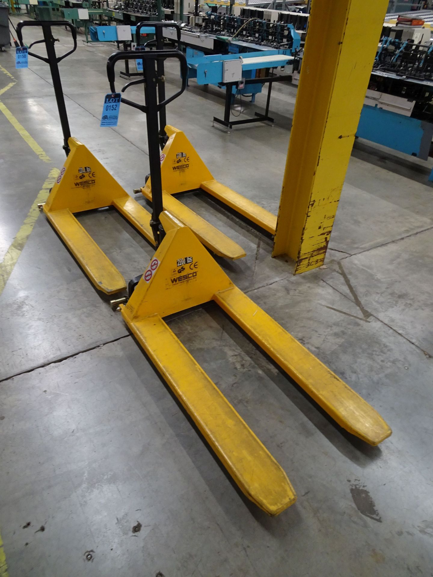 2,200 LB. WESCO "HI-LIFT" PALLET TRUCK