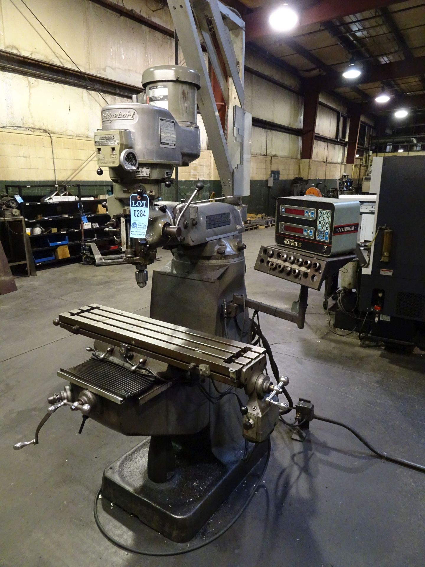 2 HP BRIDGEPORT VERTICAL MILLING MACHINE; S/N 354556, SPINDLE SPEED 60-4,200 RPM, 9" X 42" POWER - Image 2 of 7