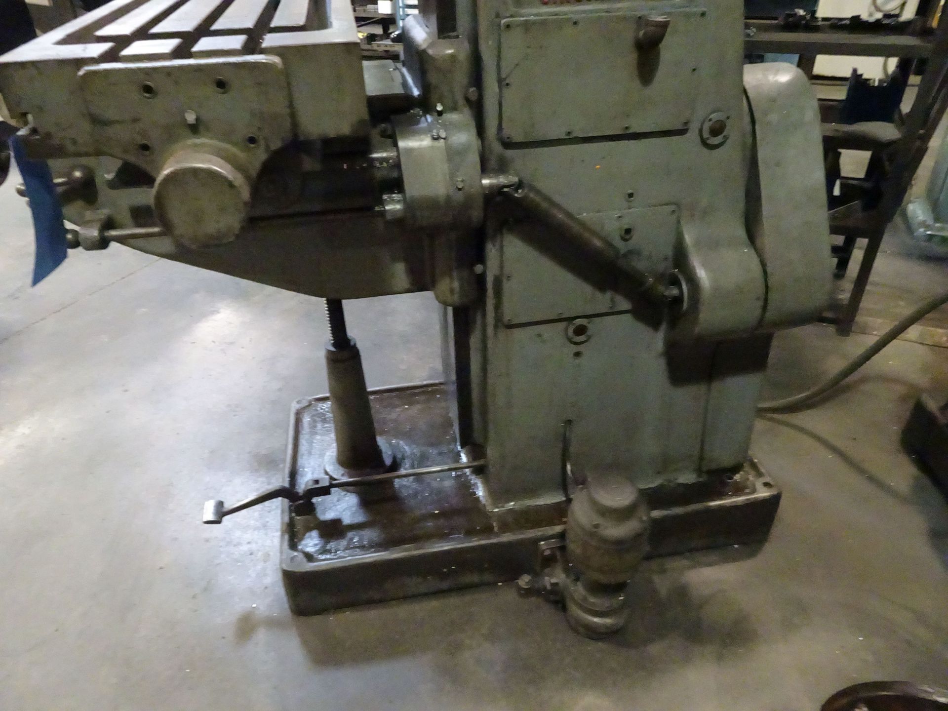 GREAVES HORIZONTAL MILLING MACHINE, SPINDLE SPEED 20-1,000 RPM, 12" X 52" TABLE - Image 7 of 7