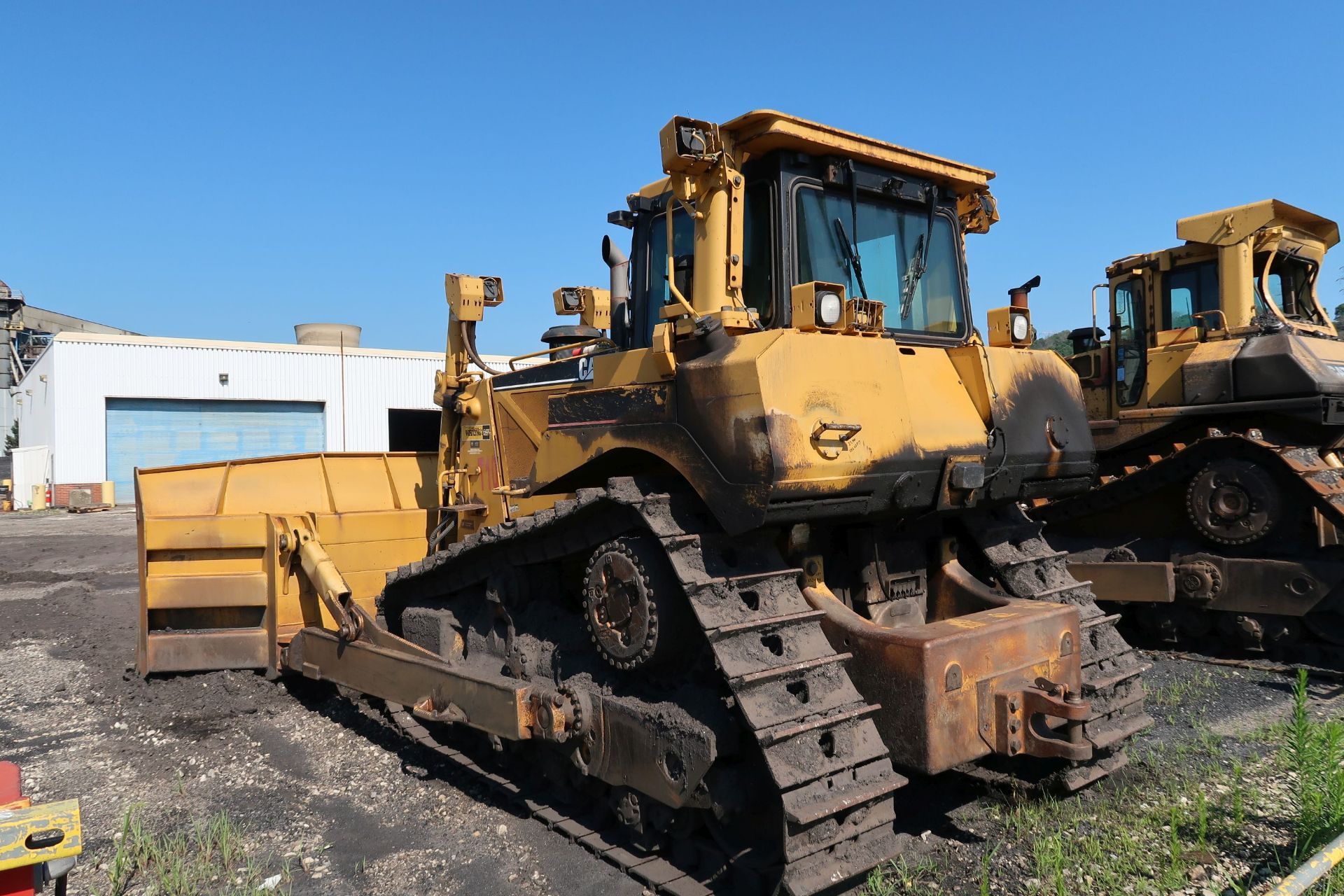 CATERPILLER MODEL D8T CRAWLER DOZER; S/N KPZ00848, CAB, 34,771 HOURS SHOWING, NOTED AS OVERHAULDED - Image 4 of 11