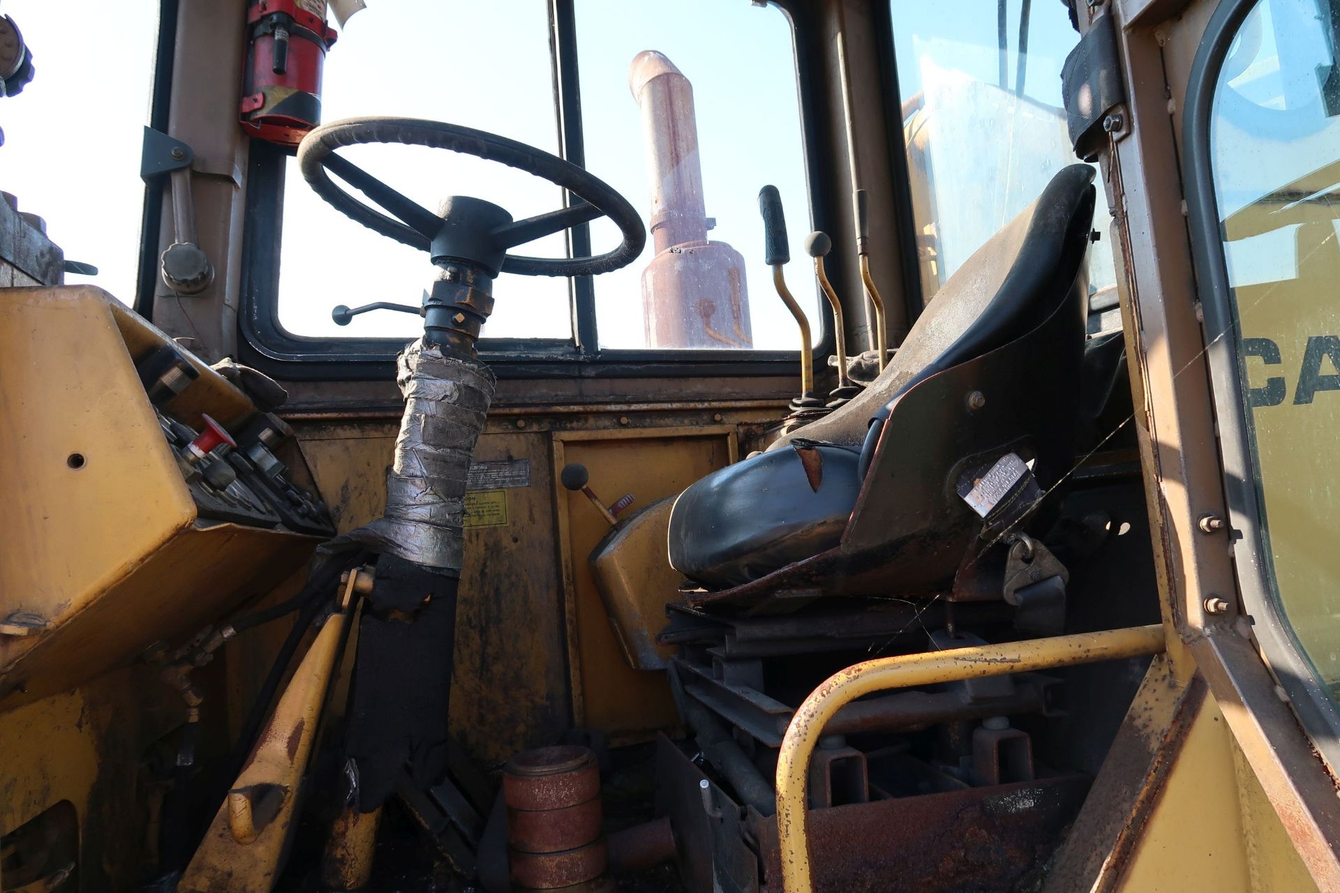 CATERPILLAR MODEL 637G WHEEL TRACTOR SCRAPER PAN, OUT OF SERVICE, PARTS MACHINE - Image 6 of 6