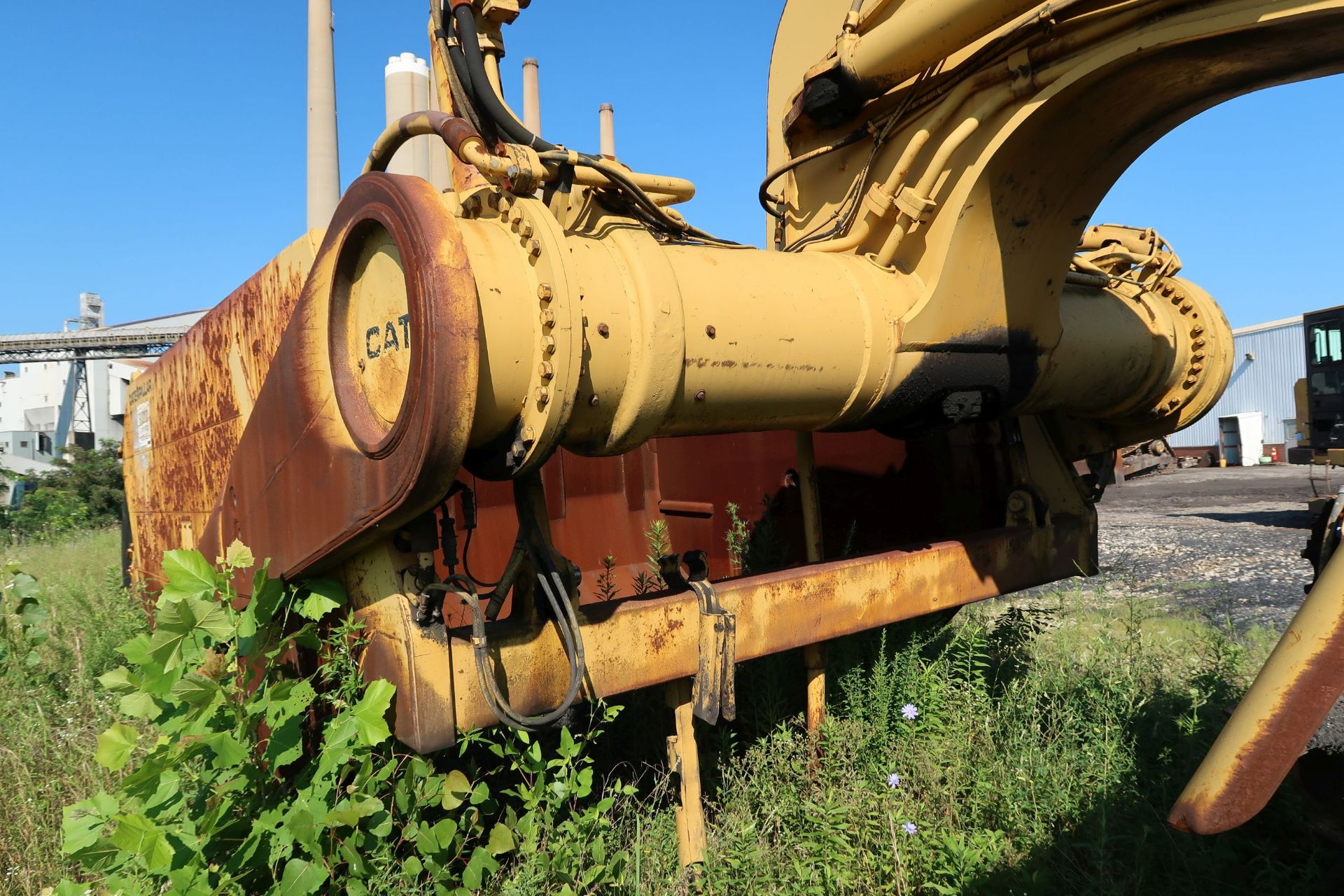 CATERPILLAR MODEL 637G WHEEL TRACTOR SCRAPER PAN, OUT OF SERVICE, PARTS MACHINE - Image 5 of 6