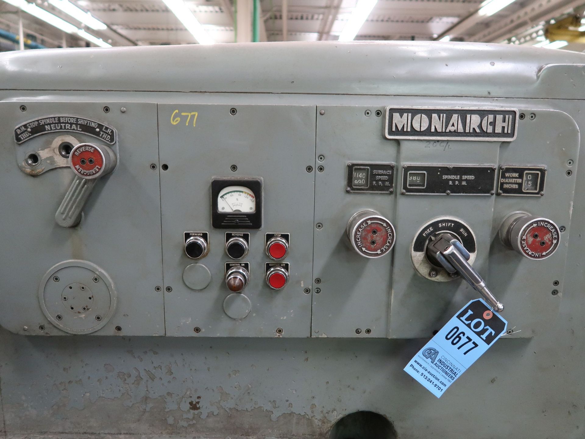 28" X 192" MONARCH MODEL 3220-28X192 GEARD HEAD ENGINE LATHE; S/N 49825, SPINDLE SPEED 31 - 1,140 - Image 5 of 17