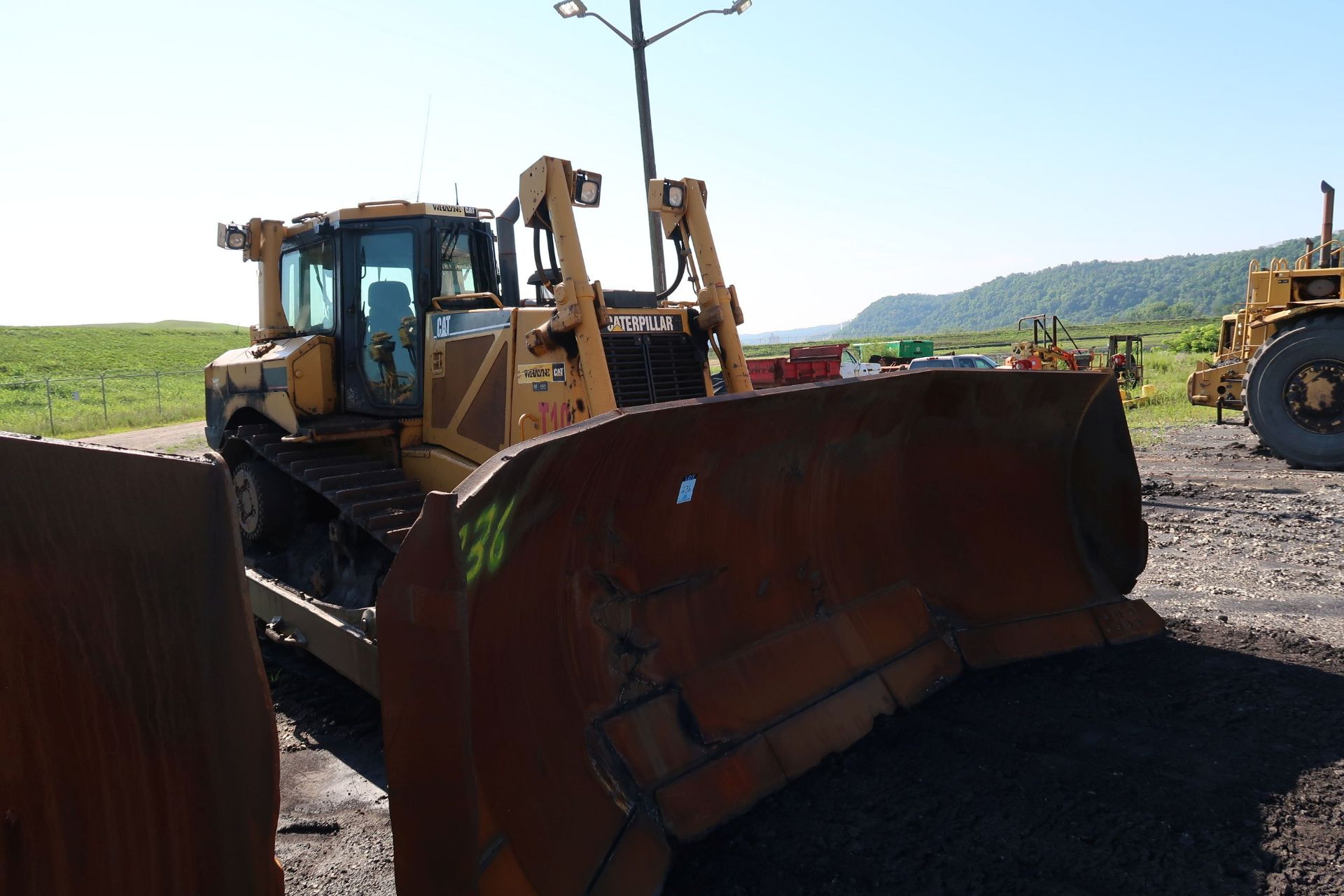 CATERPILLER MODEL D8T CRAWLER DOZER; S/N KPZ00848, CAB, 34,771 HOURS SHOWING, NOTED AS OVERHAULDED - Image 2 of 11