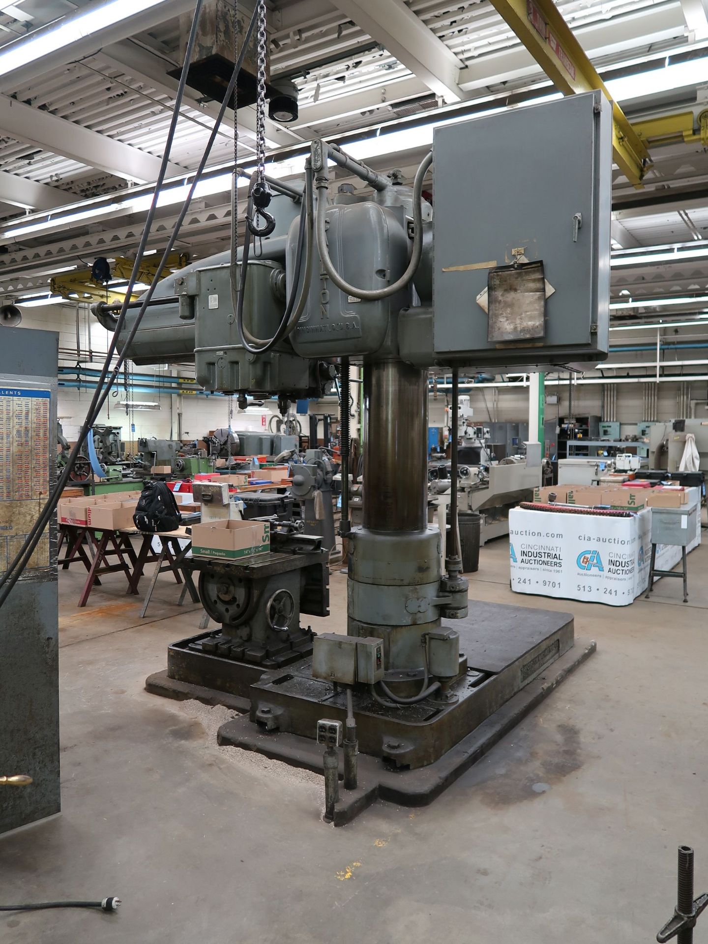 5' ARM X 15" COLUMN CARLTON RADIAL ARM DRILL; S/N 3A-4999, SPINDLE SPEEDS 12-1,200 RPM, 30" X 24" - Image 3 of 12