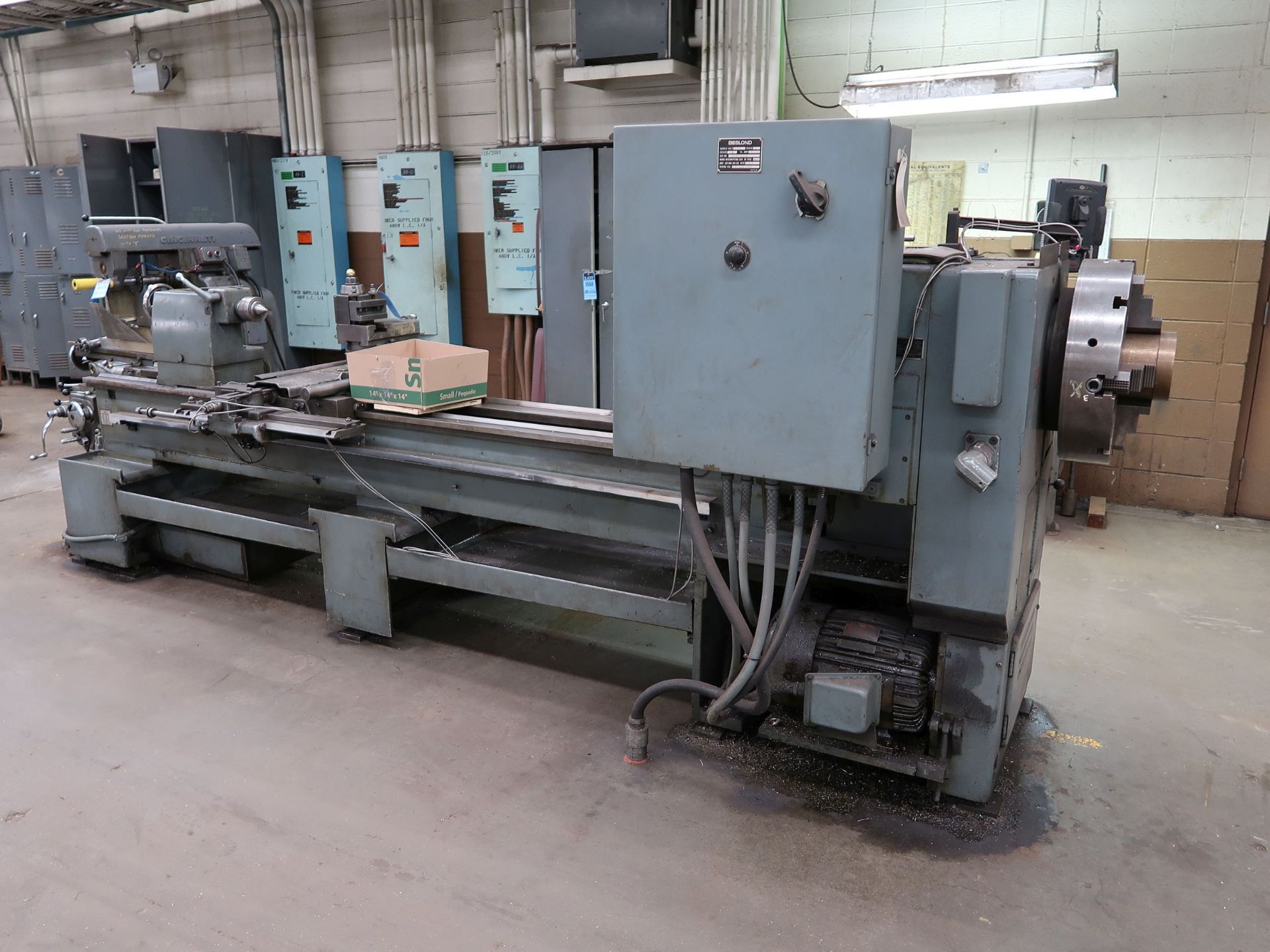 24" X 92" LEBLOND MODEL 24" REGAL 9" 12-SPEED HOLLOW SPINDLE GEARED HEAD ENGINE LATHE; S/N 7HS593, - Image 2 of 14