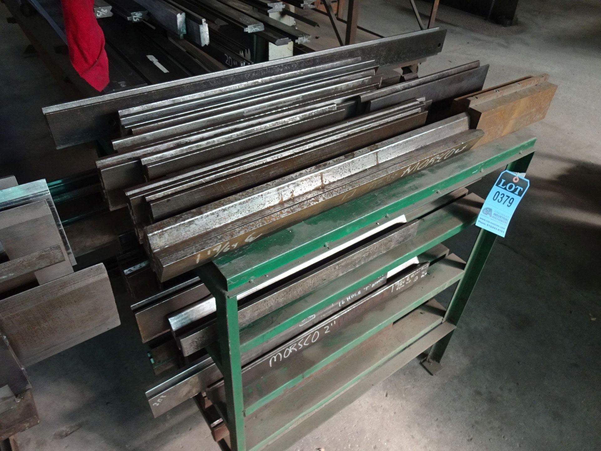 (LOT) PRESS BRAKE DIES WITH STEEL RACK