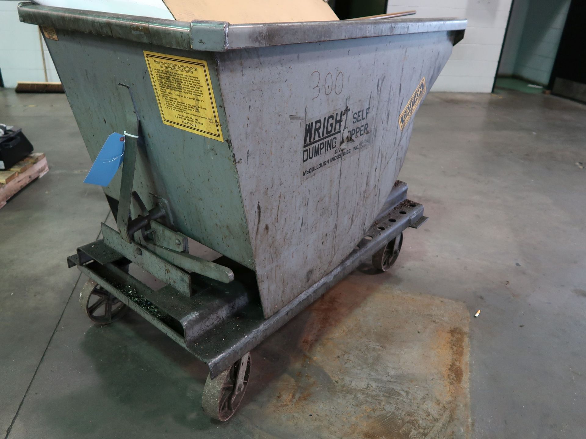 4,000 LB. CAPACITY / 1/3 YARD WRIGHT MODEL 3377 PORTABLE FORKLIFT STYLE SELF DUMPING HOPPER