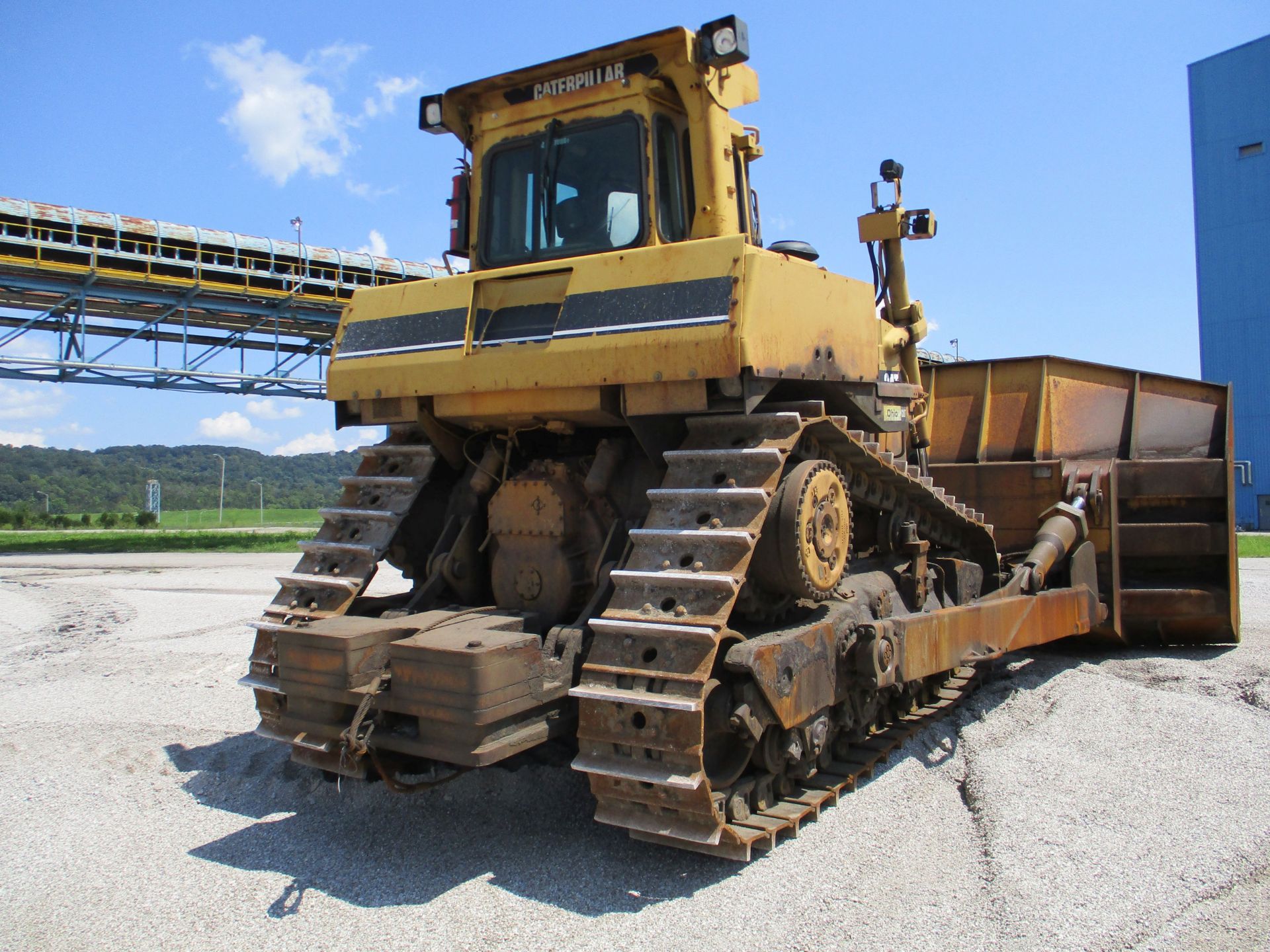 CATERPILLAR MODEL D9R INCLINE TRACK CRAWLER DOZER; S/N D9R-7TL00954, 16,868 HOURS - Image 7 of 11