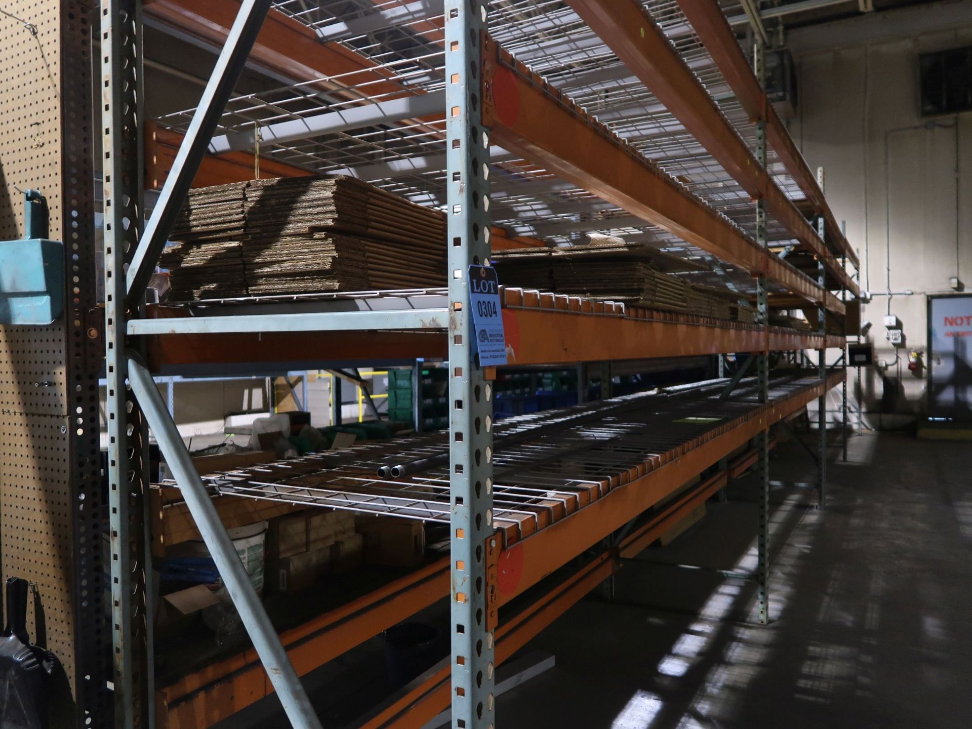 SECTIONS 36" X 120" X 120" HIGH ADJUSTABLE TEAR DROP STYLE BEAM WIRE DECKING PALLET RACK, (10) BEAMS - Image 2 of 3