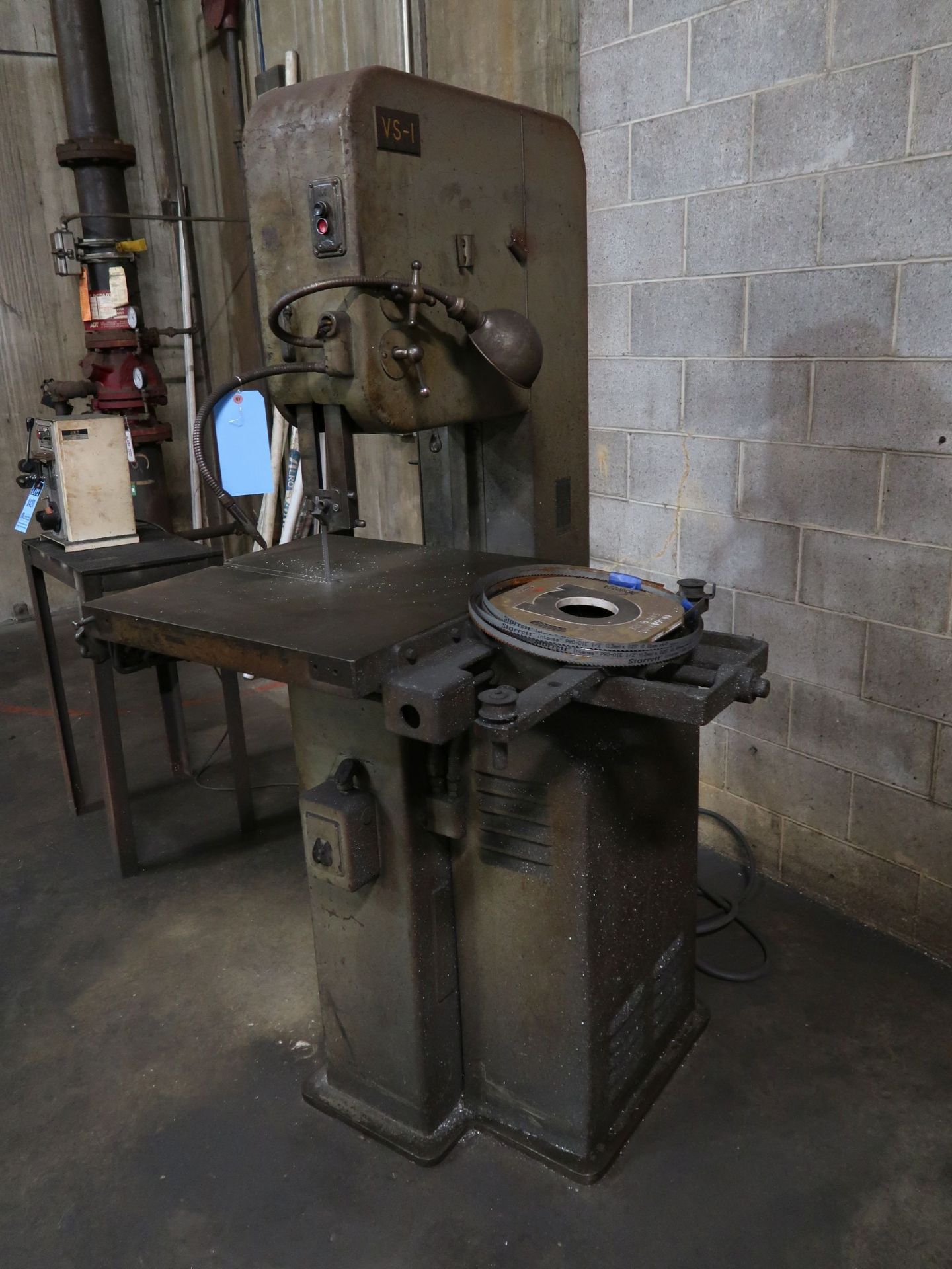 18" DOALL MODEL ML VERTICAL BAND SAW WITH BLADE WELDER; S/N N/A - Image 3 of 3