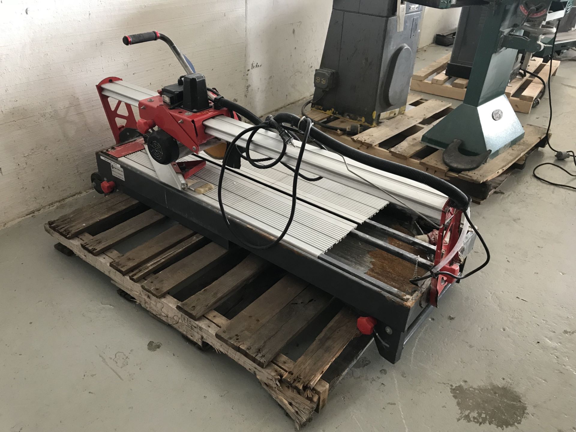 RUBI MODEL 250/1200 WET SAW, 36" TRAVEL, 19" X 36" TABLE SIZE **LOCATED AT 100 SEA RAY DR., - Image 3 of 3