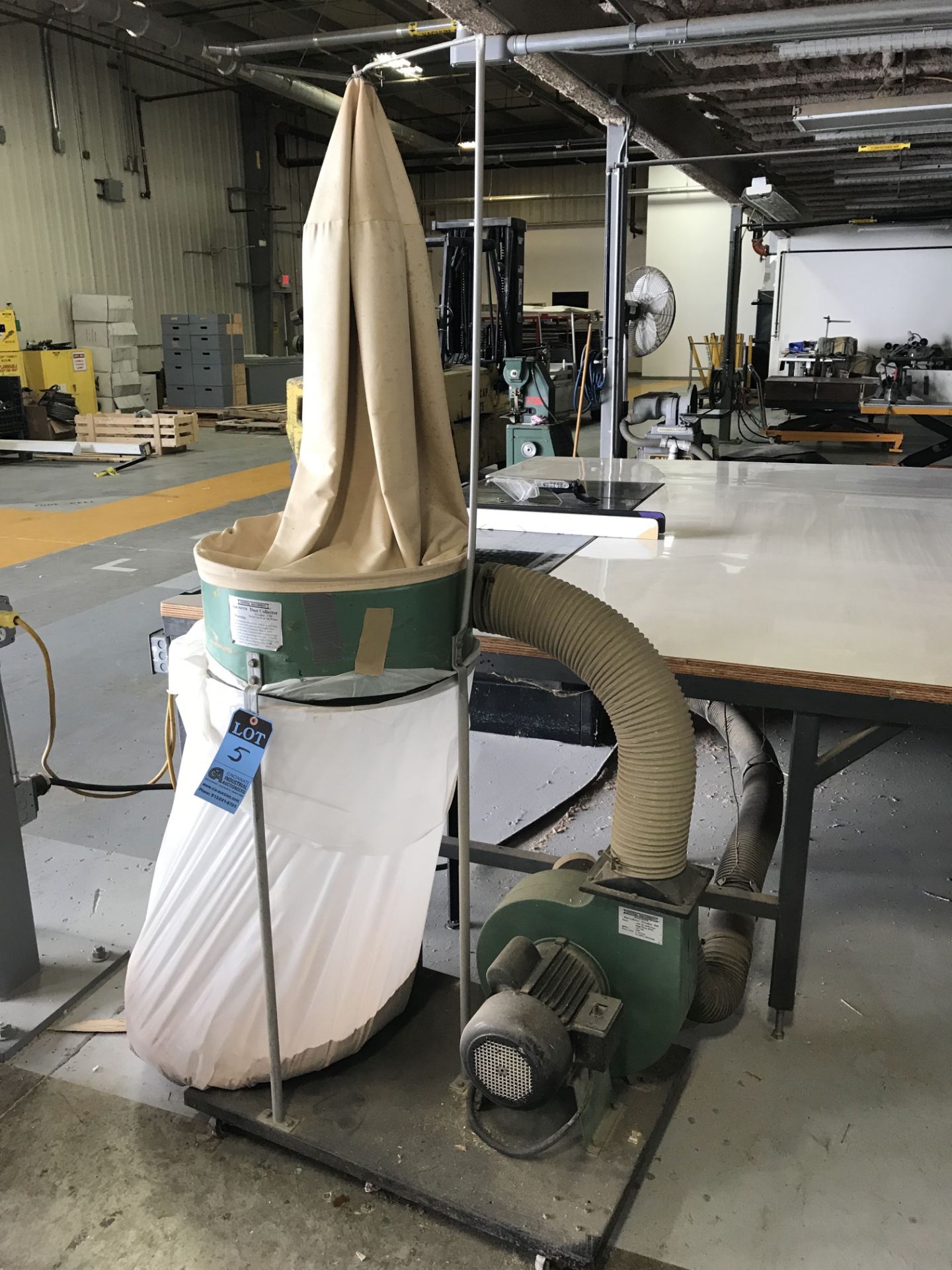 70 GALLON CENTRAL MACHINERY MODEL 45378 DUST COLLECTOR **LOCATED AT 350 SEA RAY DR., MERRITT ISLAND,