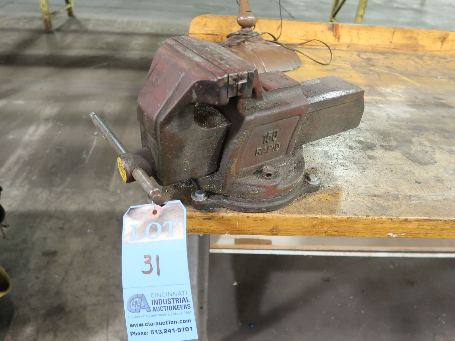 6" BENCH VISE