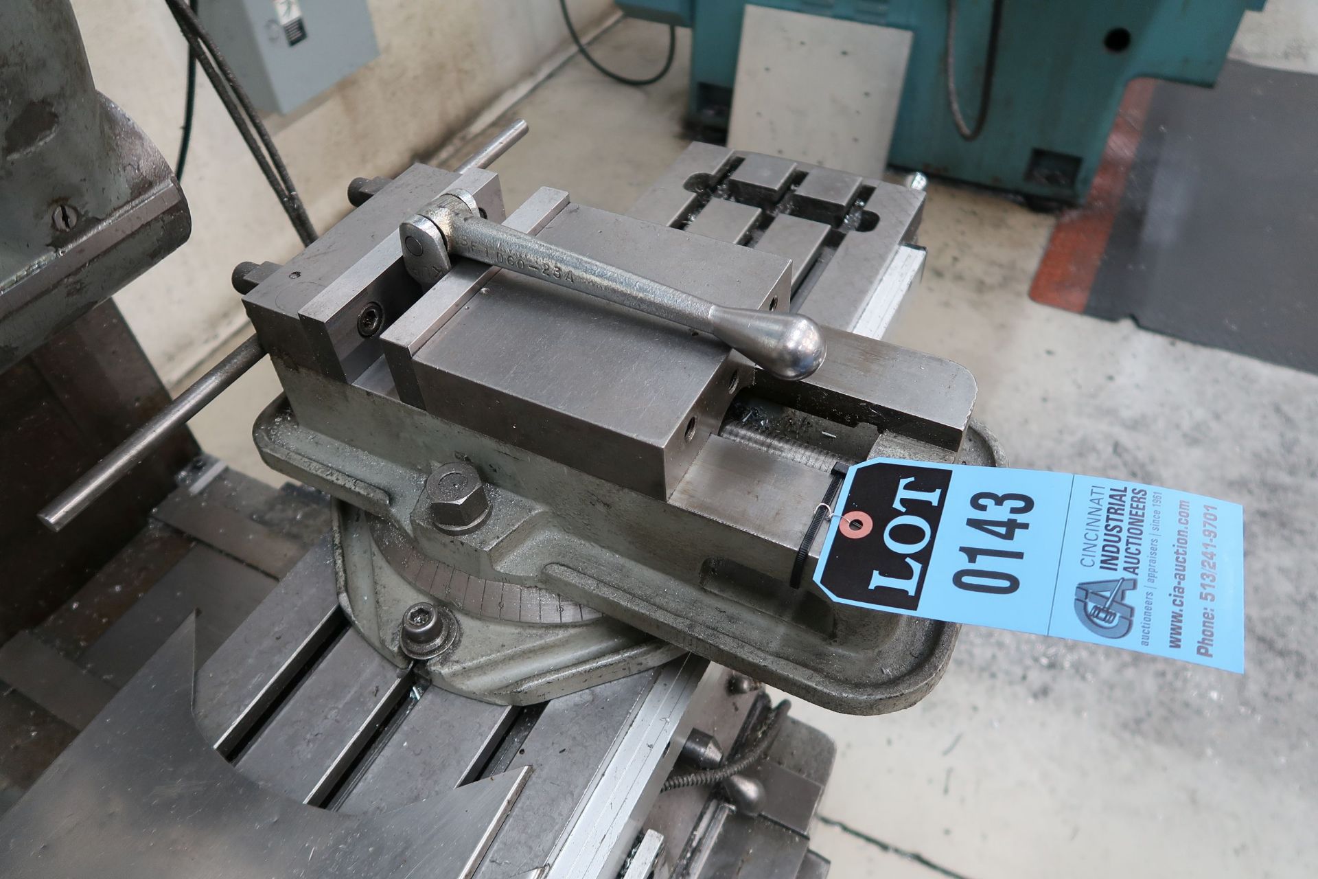 6" MACHINE VISE