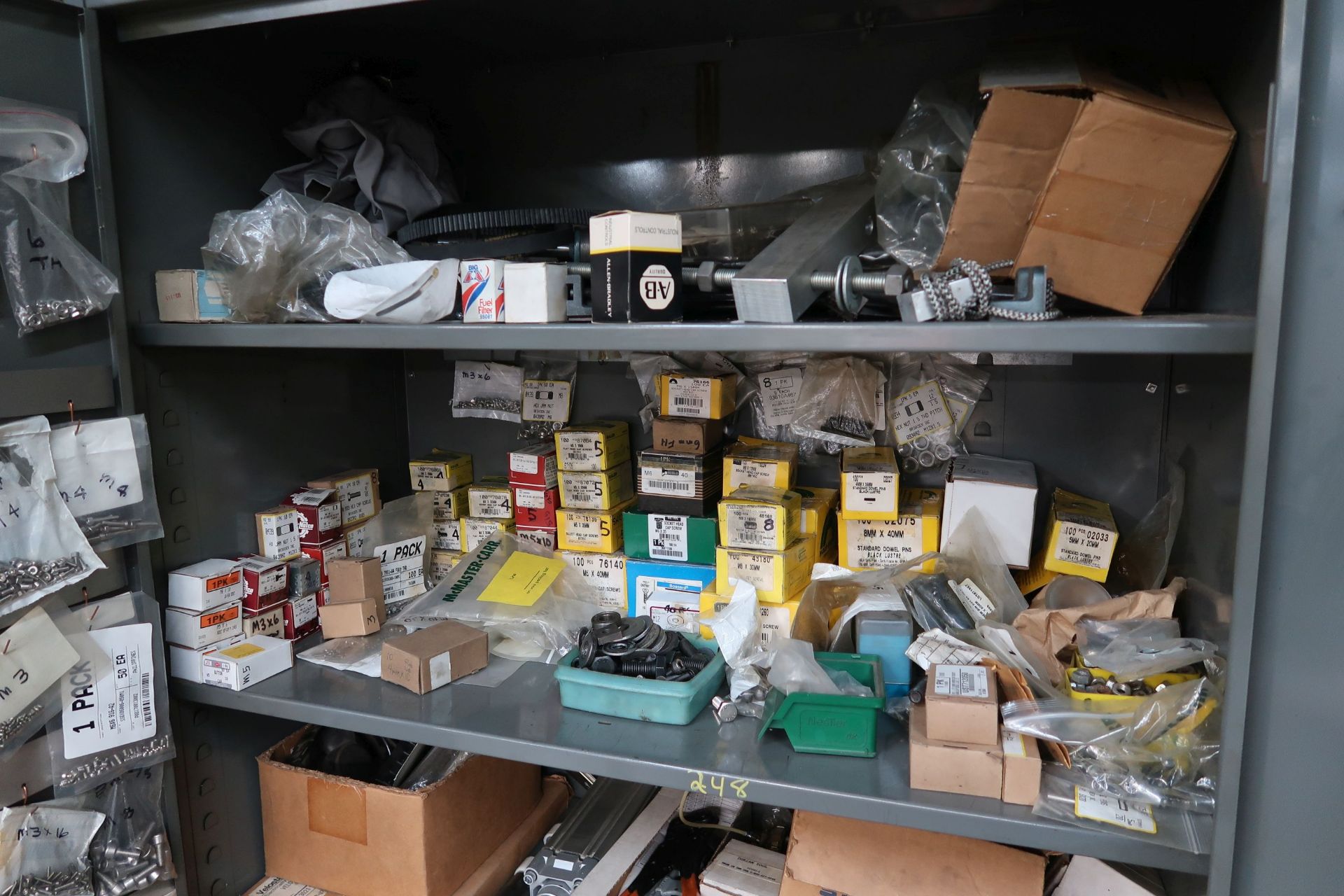 (LOT) MISCELLANEOUS HARDWARE AND MACHINE PARTS WITH STORAGE CABINET - Image 2 of 4