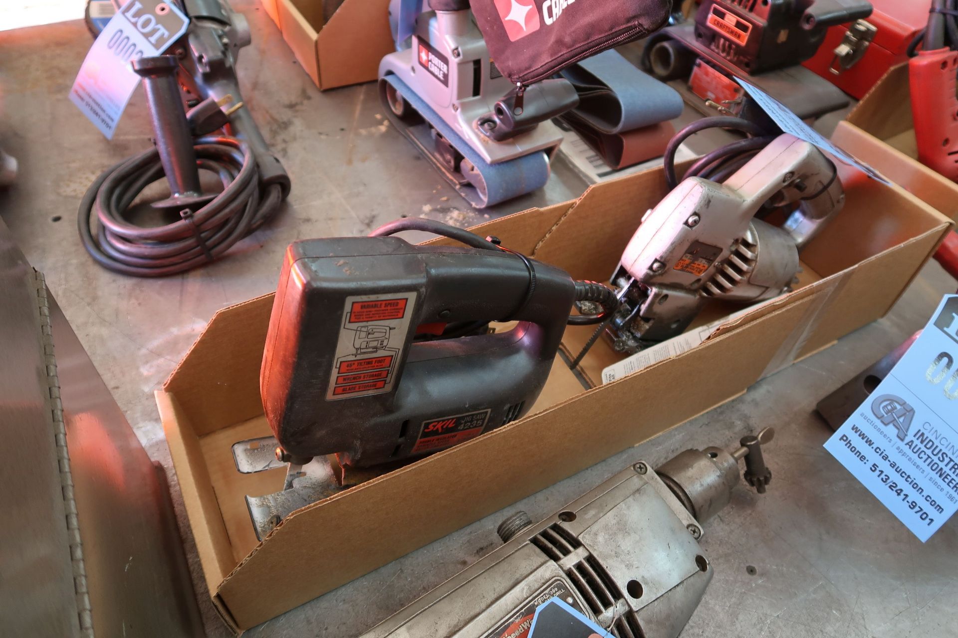 ELECTRIC JIG SAWS