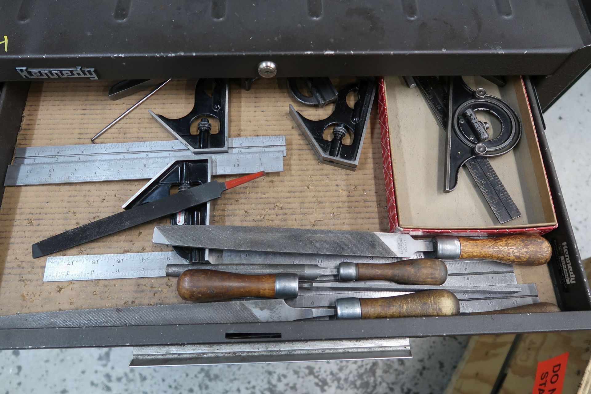 15-DRAWER KENNEDY PORTABLE TOOLBOX WITH TOOLS - Image 10 of 15