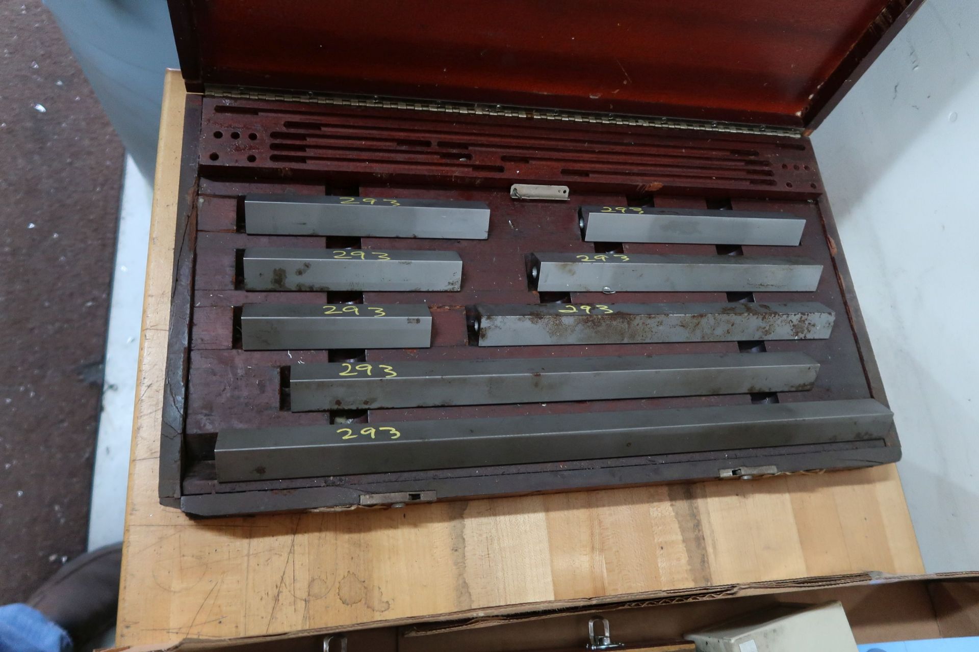 20" - 5" HOKE EIGHT PIECE PRECISION GAGE BLOCKS