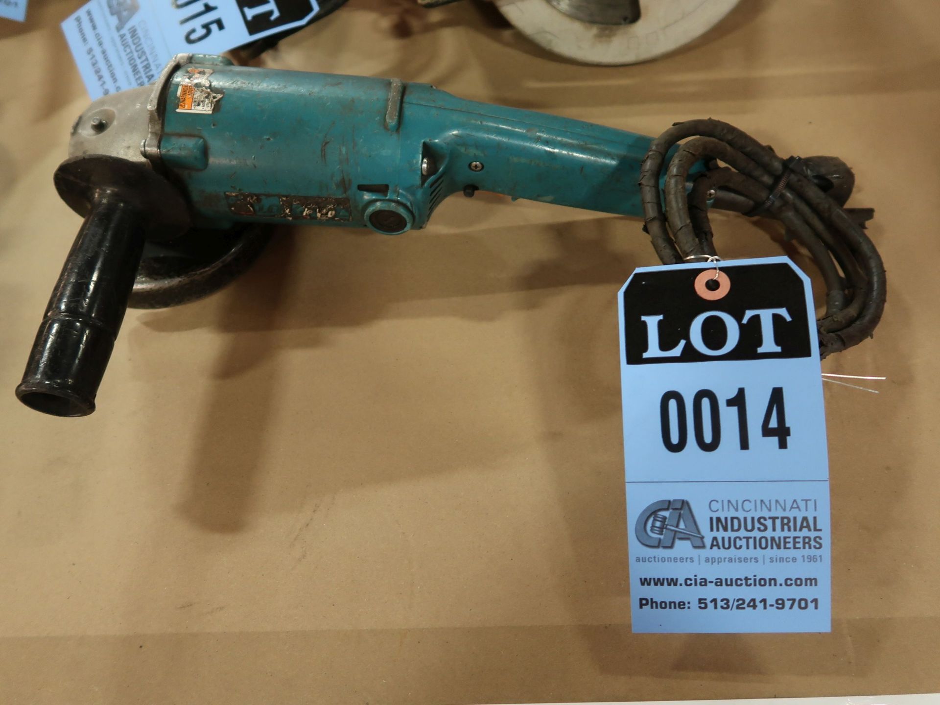 4" MAKITA ANGLE GRINDER