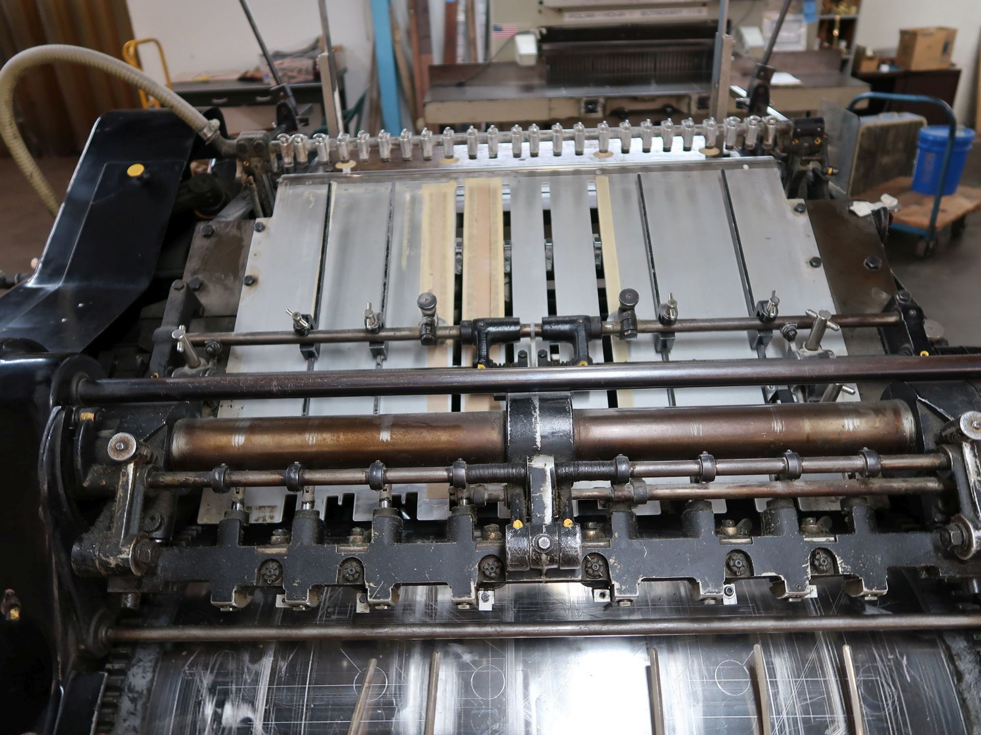 22" X 30.25" HEIDELBERG ORIGINAL CYLINDER DIE CUTTER; S/N SBGS20696, UPDATED VARIABLE SPEED CONTROL - Image 8 of 11