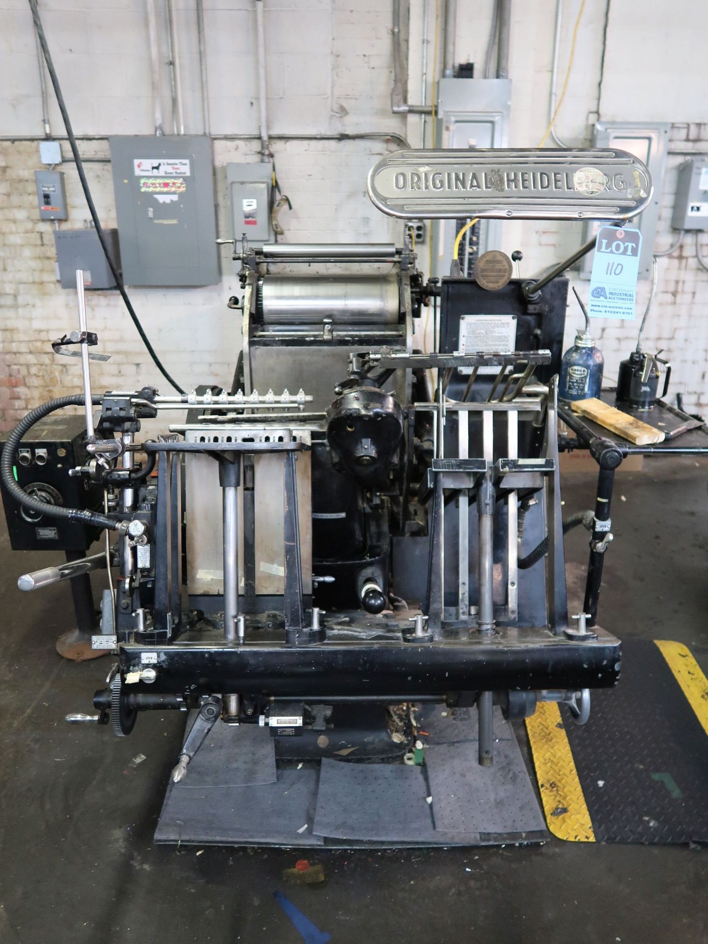 10" X 15" HEIDELBERG WINDMILL DIE CUTTER; S/N 104508E WITH HOT PLATE AND DIGITAL CONTROL - Image 2 of 9