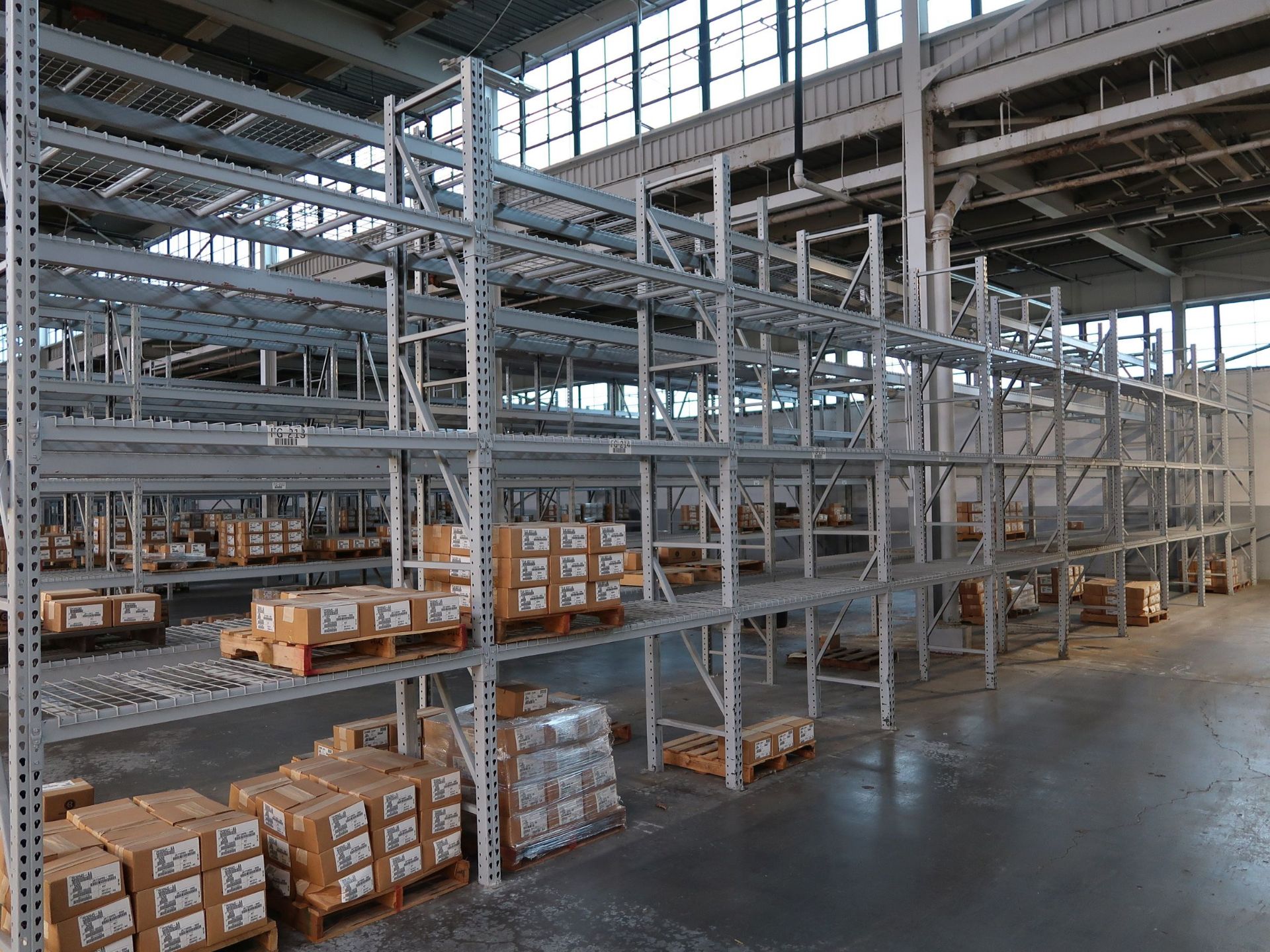 SECTIONS 28" X 70" X 148" TEAR DROP TYPE ADJUSTABLE BEAM PALLET RACKS WITH (11) 28" X 148" UPRIGHTS,