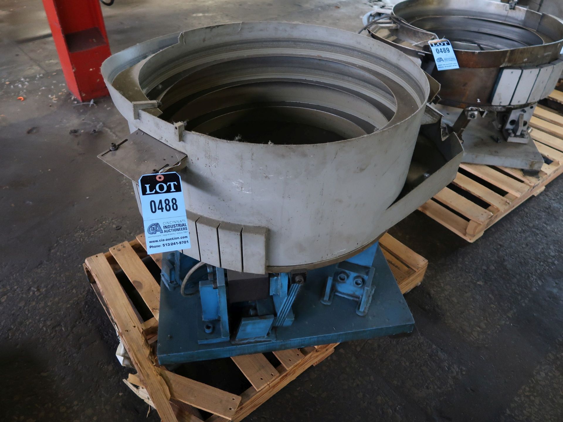 30" DIAMETER VIBRATORY BOWL