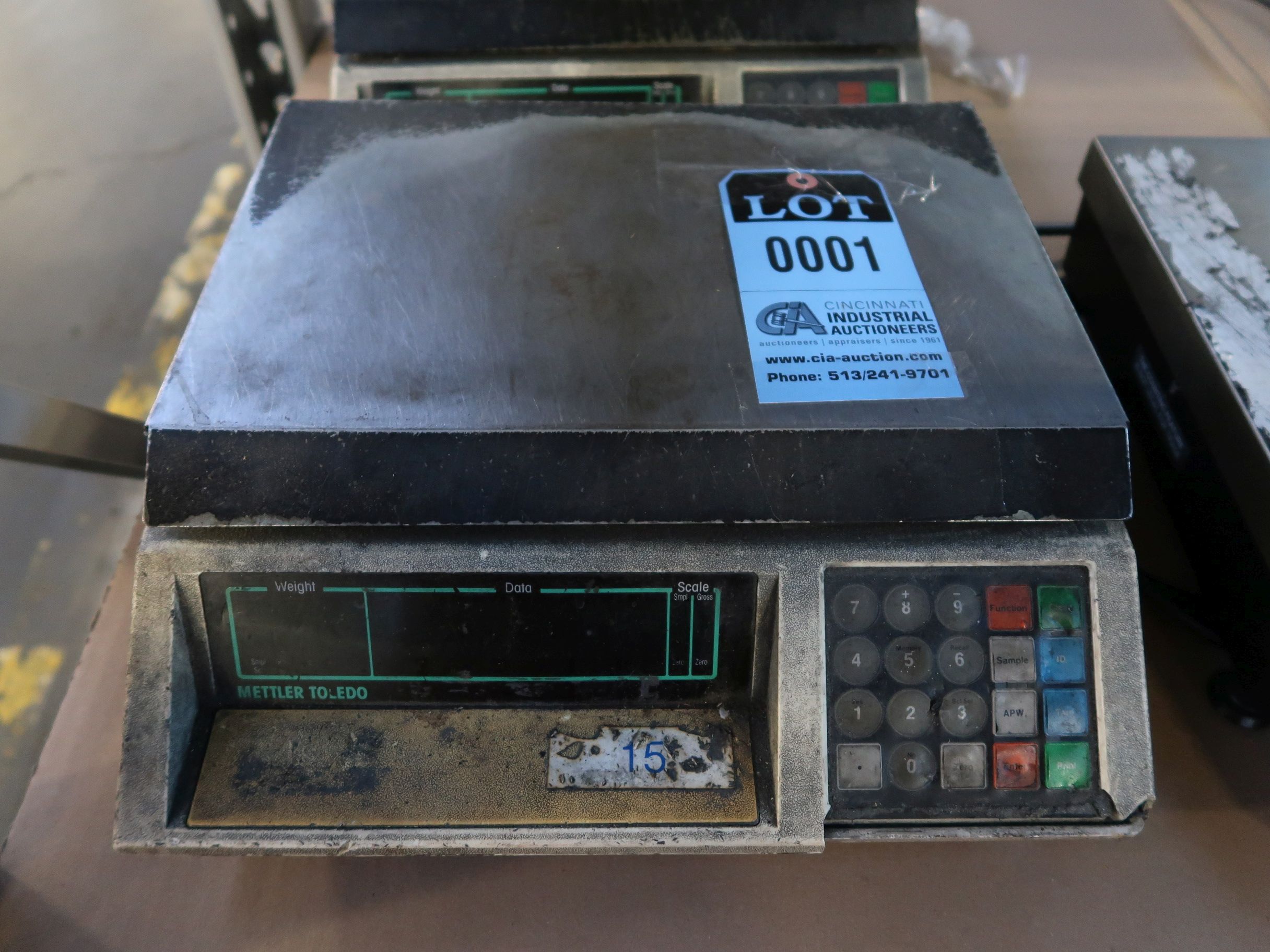 METTLER TOLEDO MODEL 8582 DIGITAL SCALE