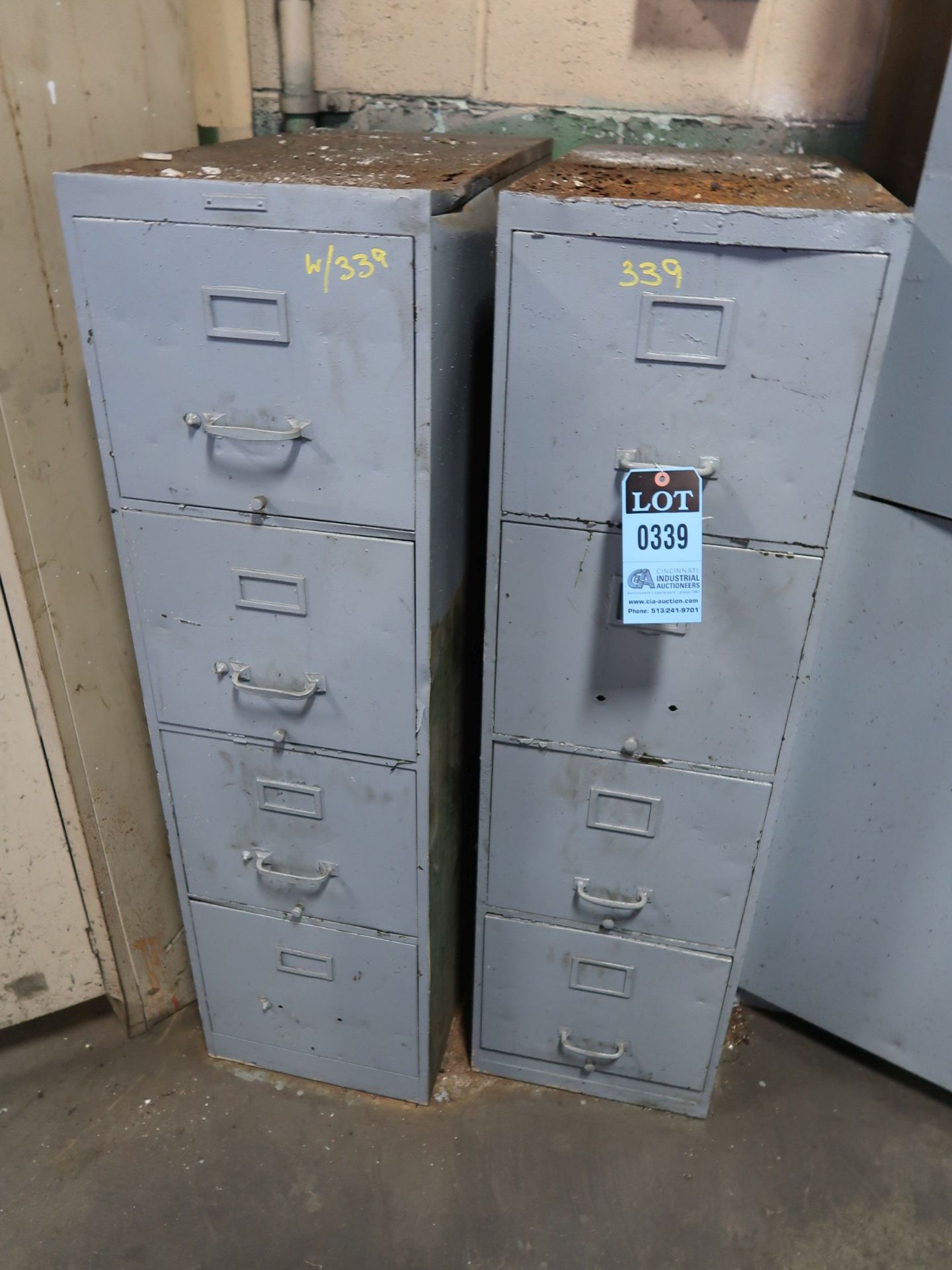 (LOT) FILE CABINETS AND 2-DOOR CABINETS