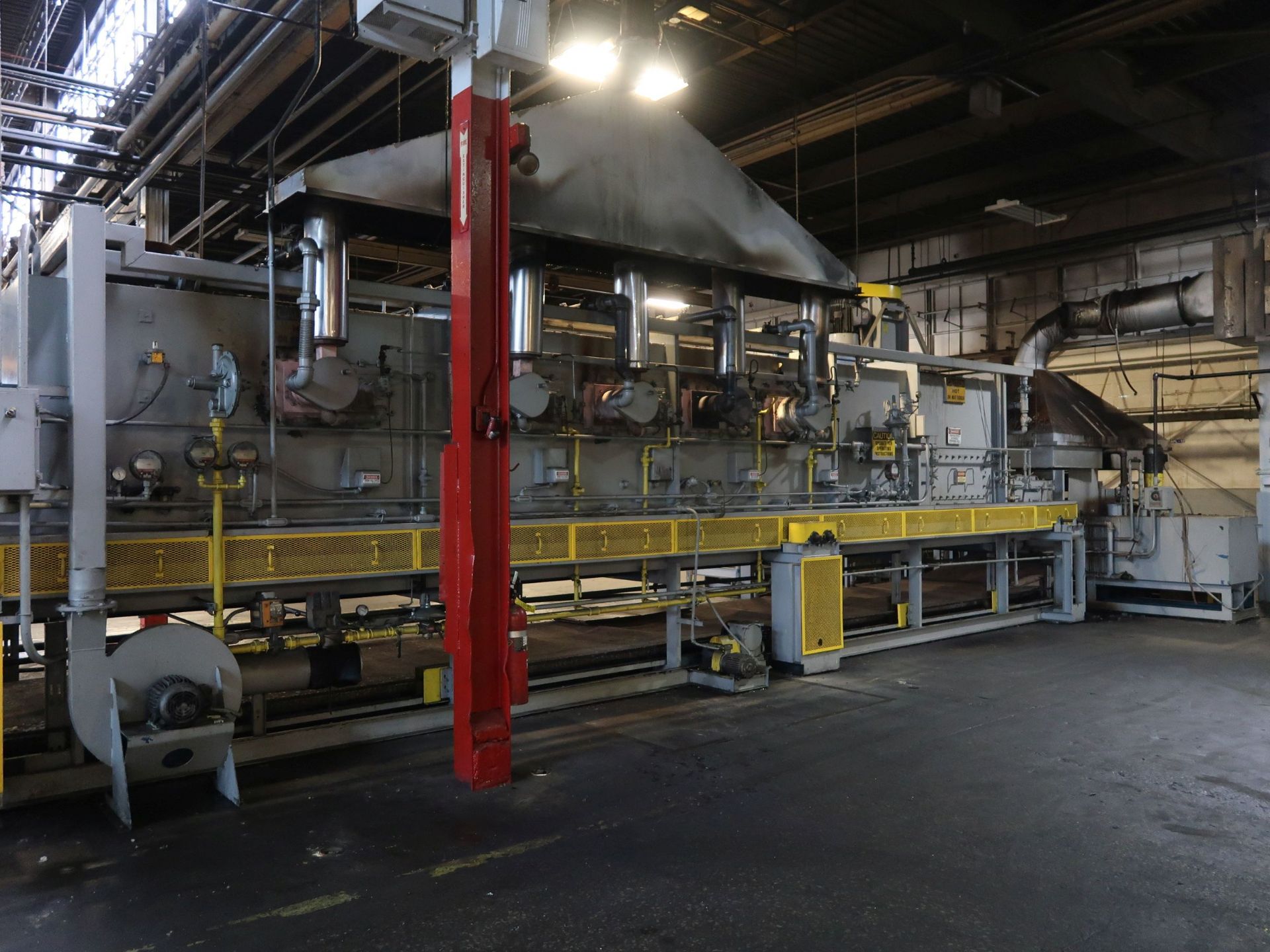 ATMOSPHERE FURNACE MESH BELT CONTINUOUS HEAT TREAT LINE; S/N 60879, UP TO 4,000 LBS./HOUR. 60" - Image 37 of 37