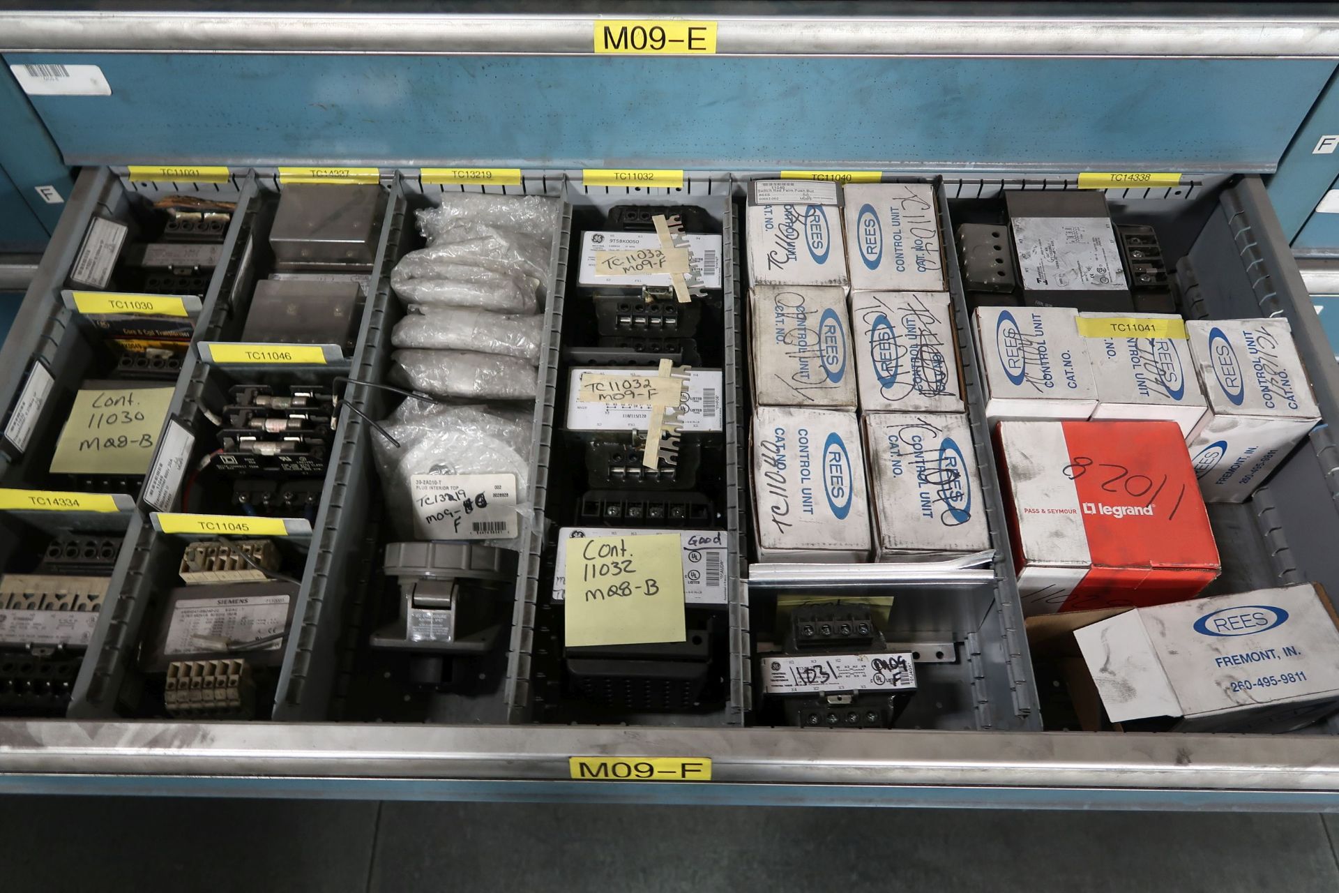 TOOLING CABINETS WITH CONTENTS - MOSTLY MACHINE PARTS **LOADING PRICE DUE TO ERRA - $2,000.00** - Image 54 of 59