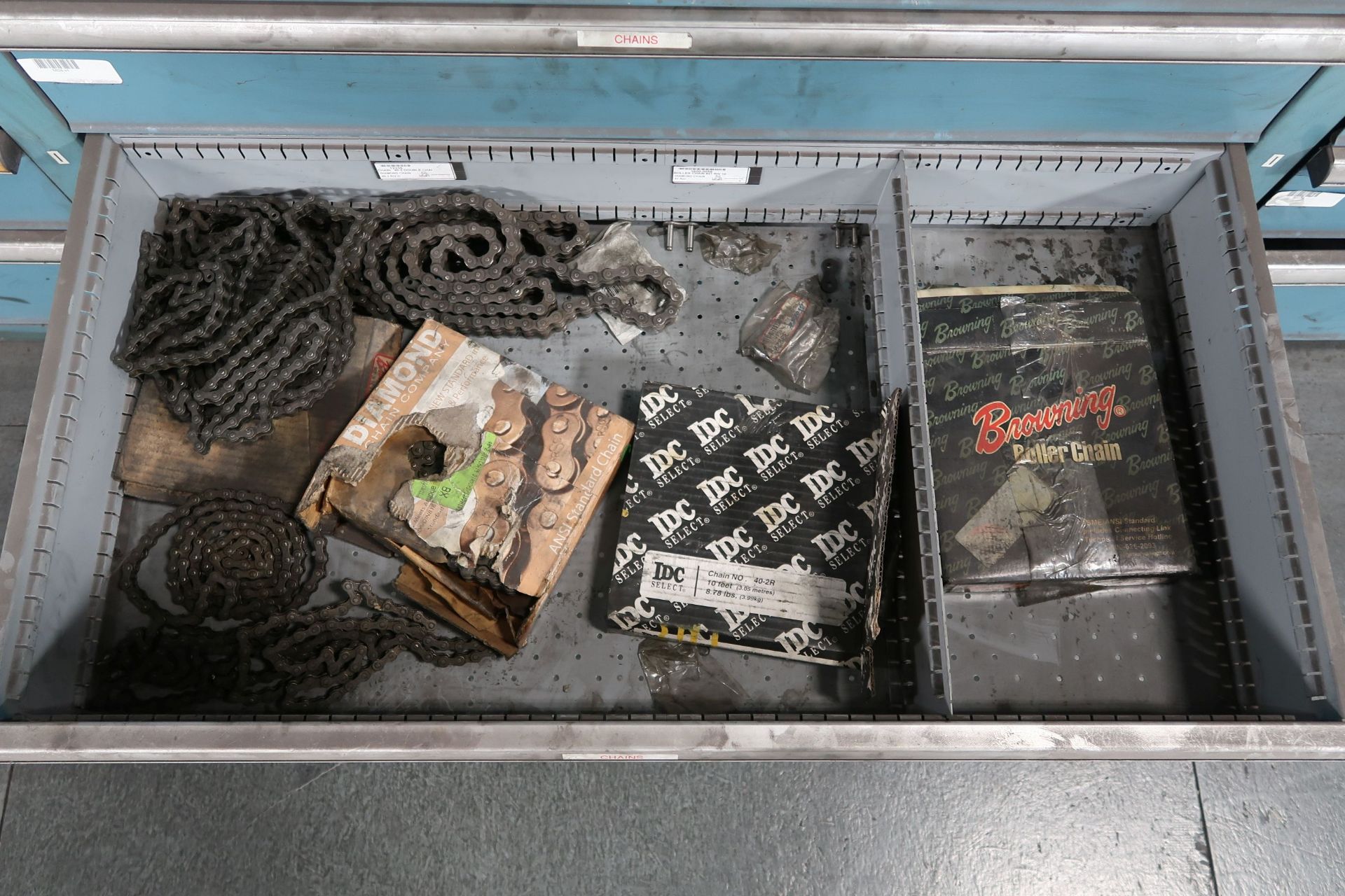 TOOLING CABINETS WITH CONTENTS - MOSTLY MACHINE PARTS **LOADING PRICE DUE TO ERRA - $2,000.00** - Image 26 of 59