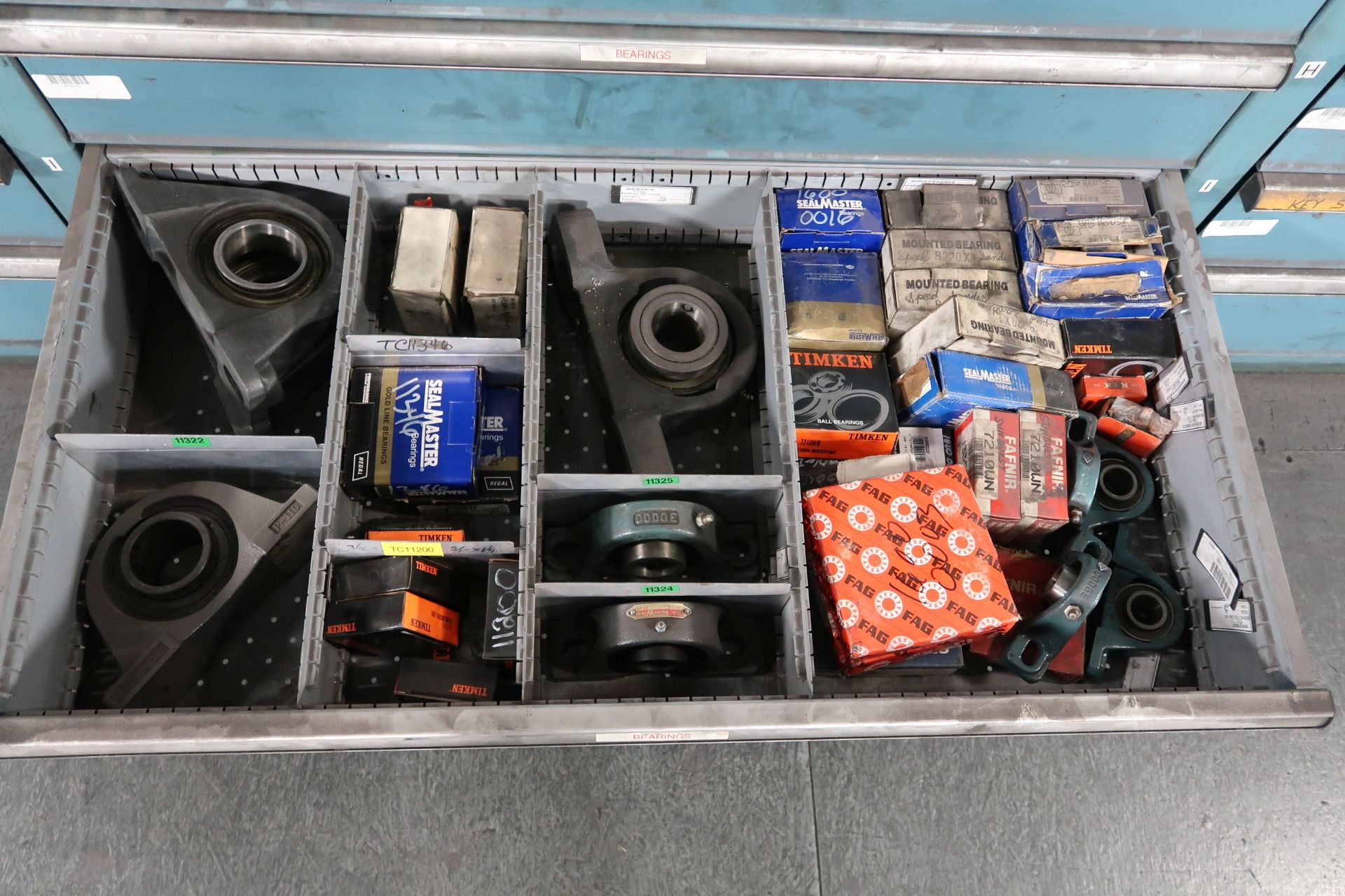 TOOLING CABINETS WITH CONTENTS - MOSTLY MACHINE PARTS **LOADING PRICE DUE TO ERRA - $2,000.00** - Image 39 of 59