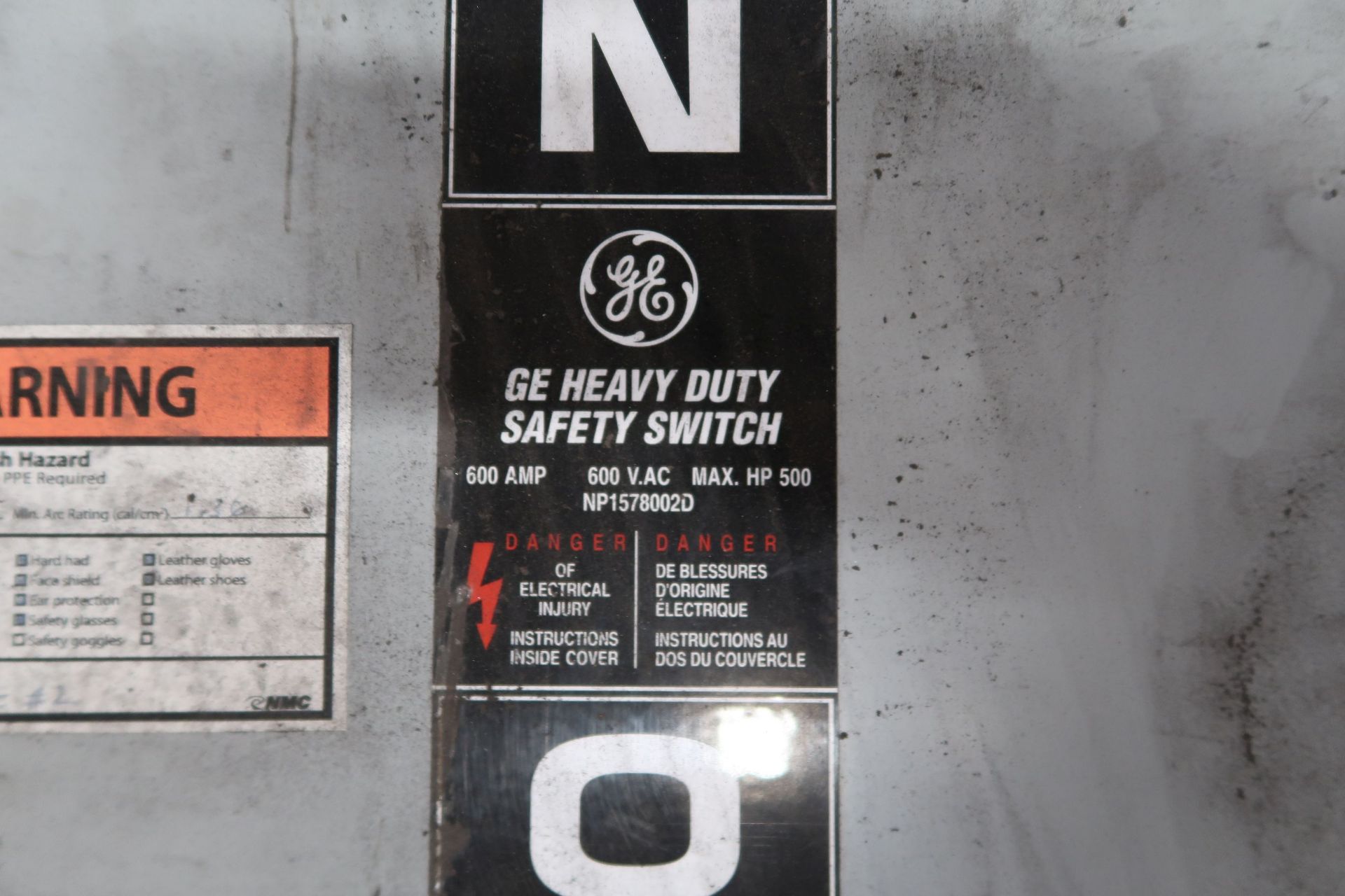 600 AMP GE HEAVY DUTY SAFETY SWITCH **LOADING PRICE DUE TO ERRA - $25.00** - Image 2 of 2